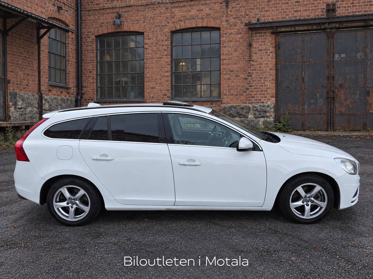 Volvo V60 D2 2012, bild 2/10