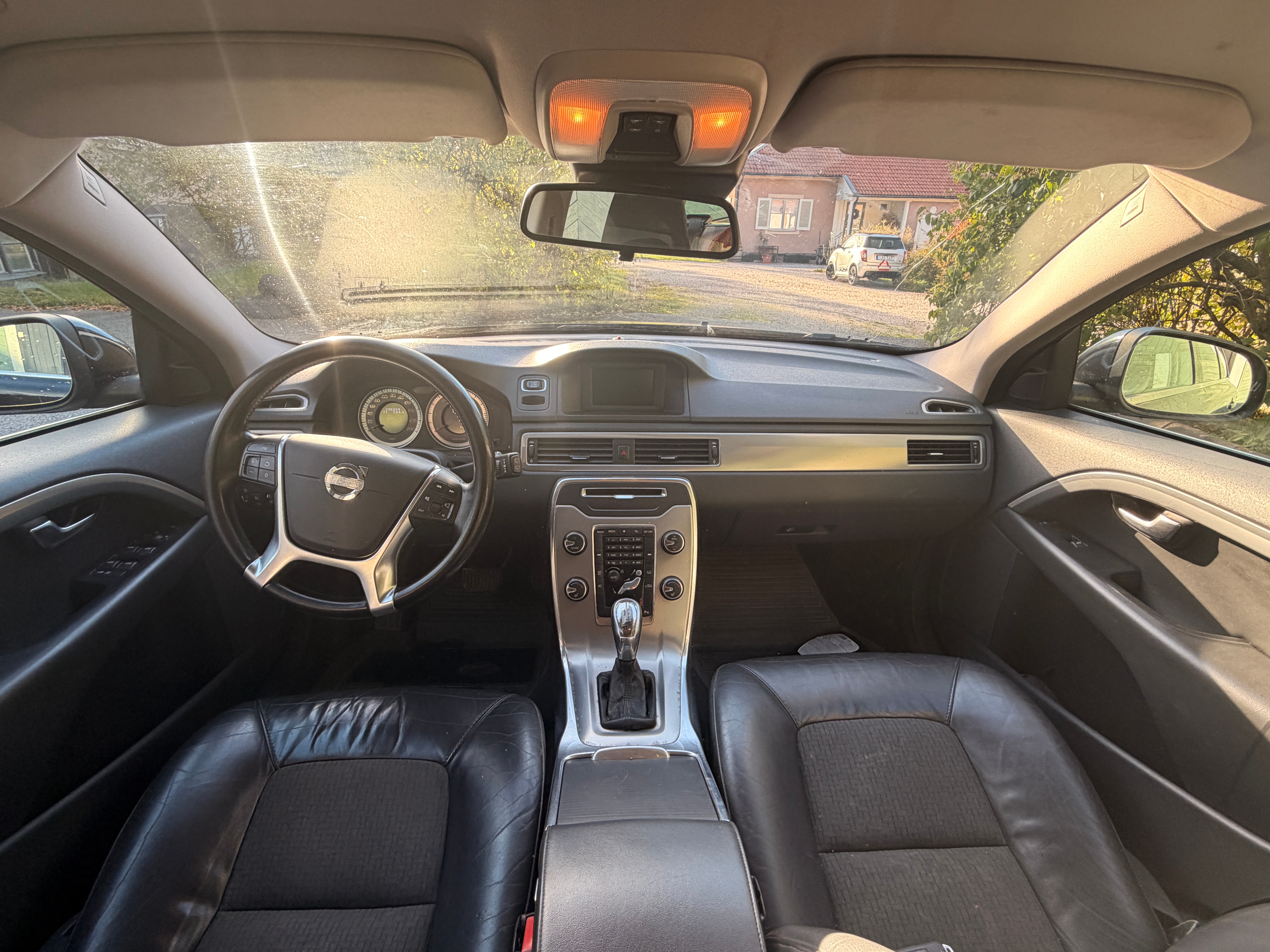 Volvo V70 D2 Powershift 2013, bild 6/10