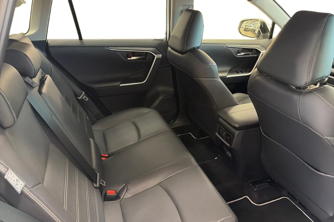 Toyota RAV4 2025, bild 7/10
