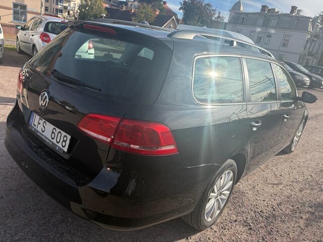 Volkswagen Passat 2011, bild 3/4