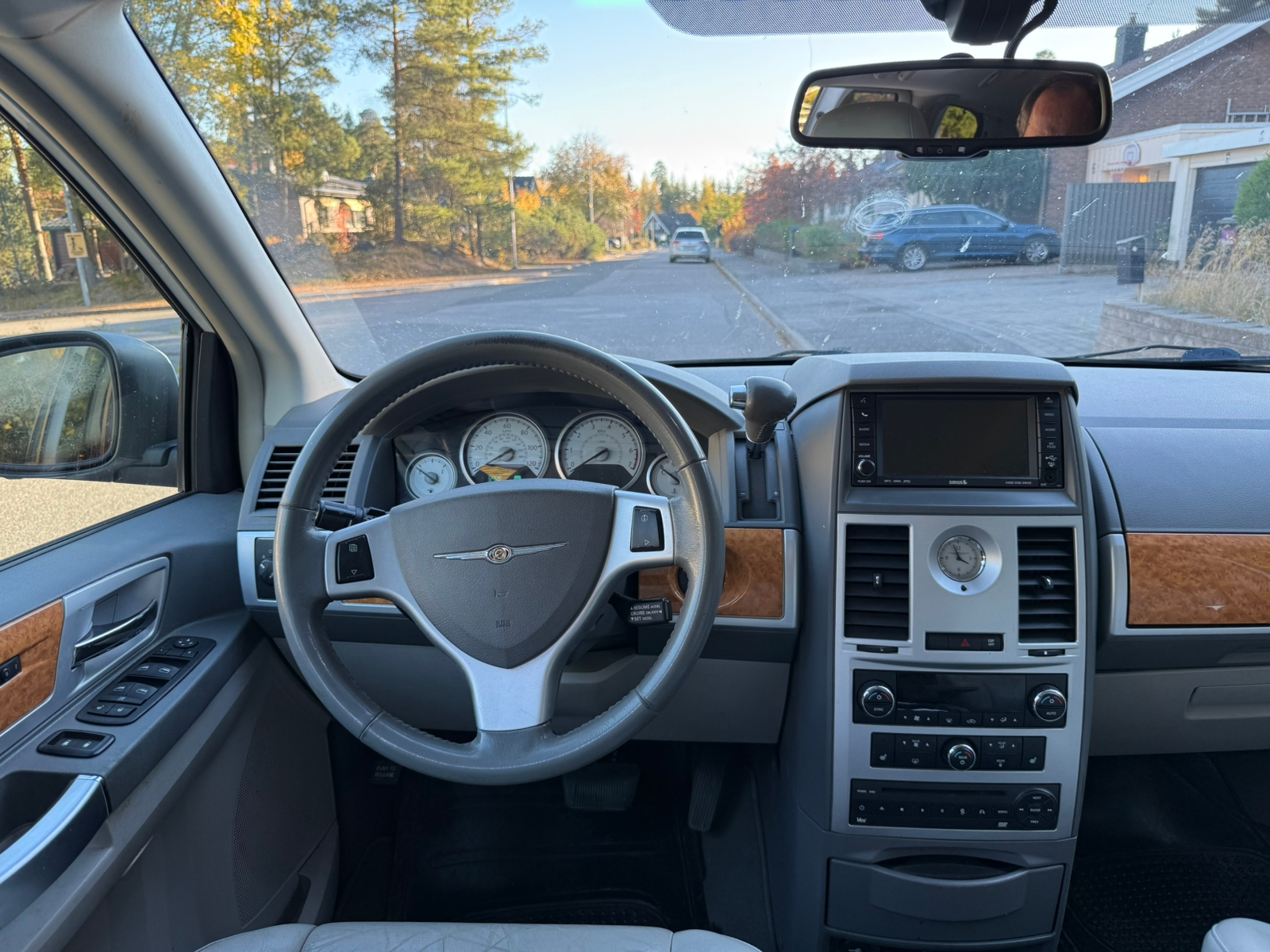 Chrysler Town & Country 2010, bild 5/6
