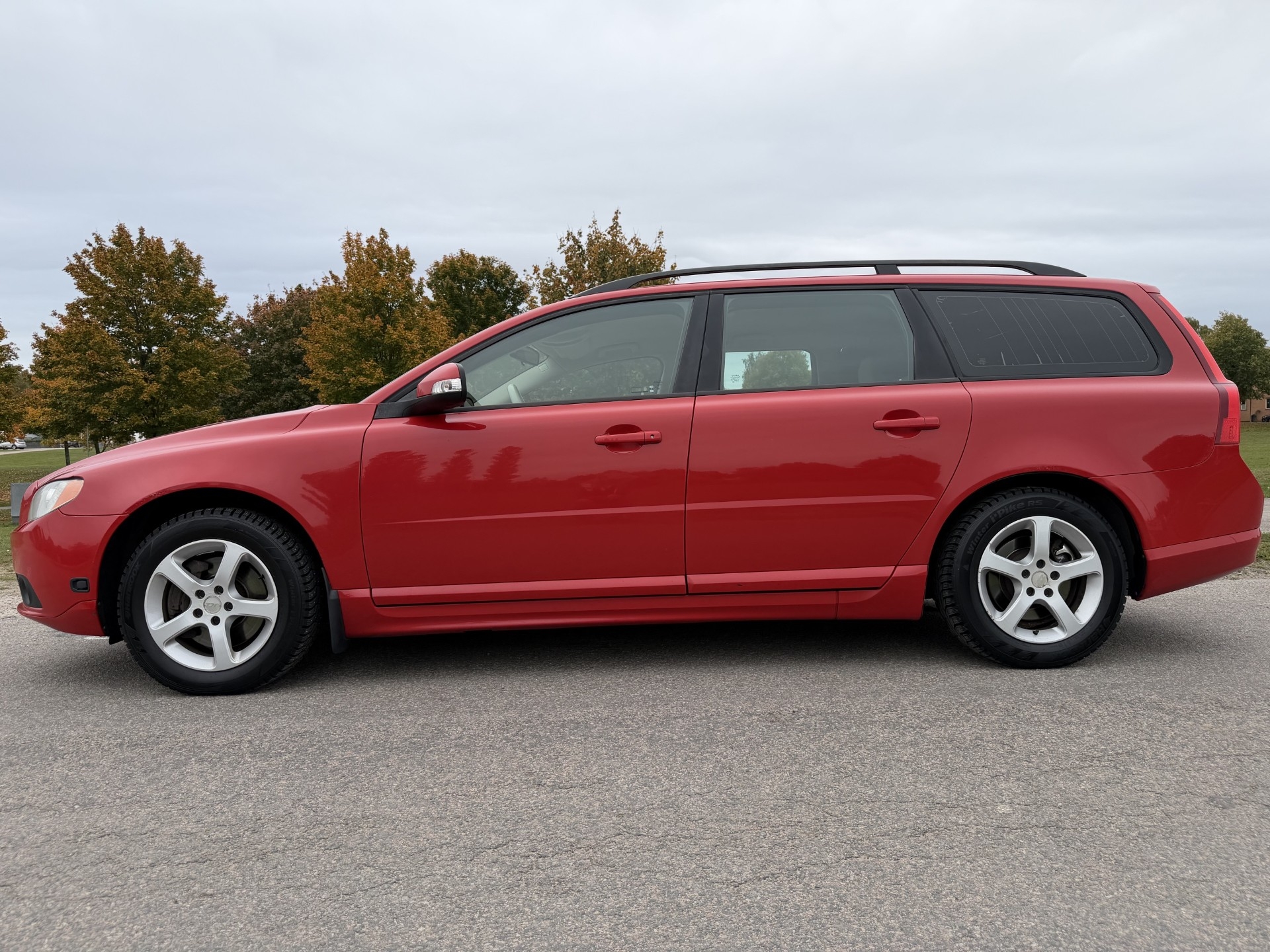 Volvo V70 2.5FT Manuell 2009, bild 2/10