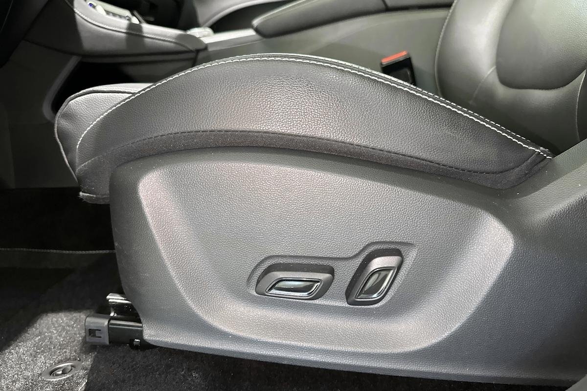 MG ZS Luxury 2021, bild 6/10