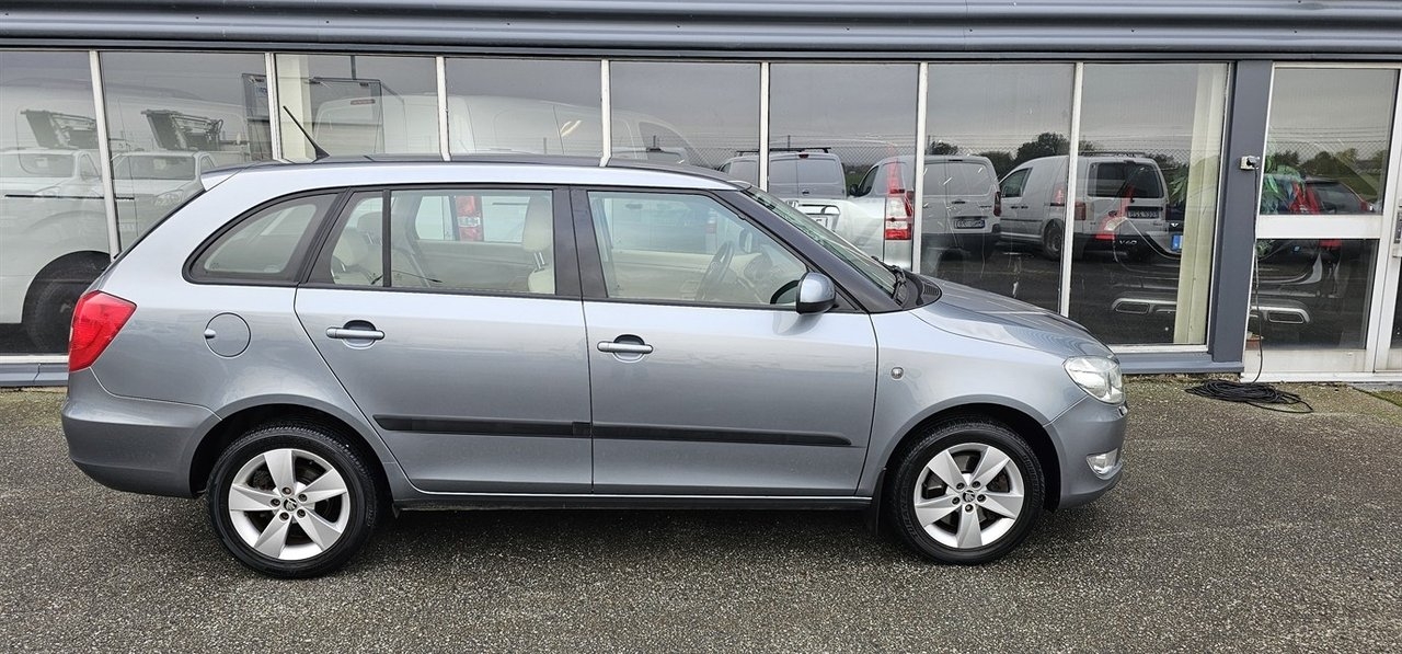 Skoda Fabia 2014, bild 5/10