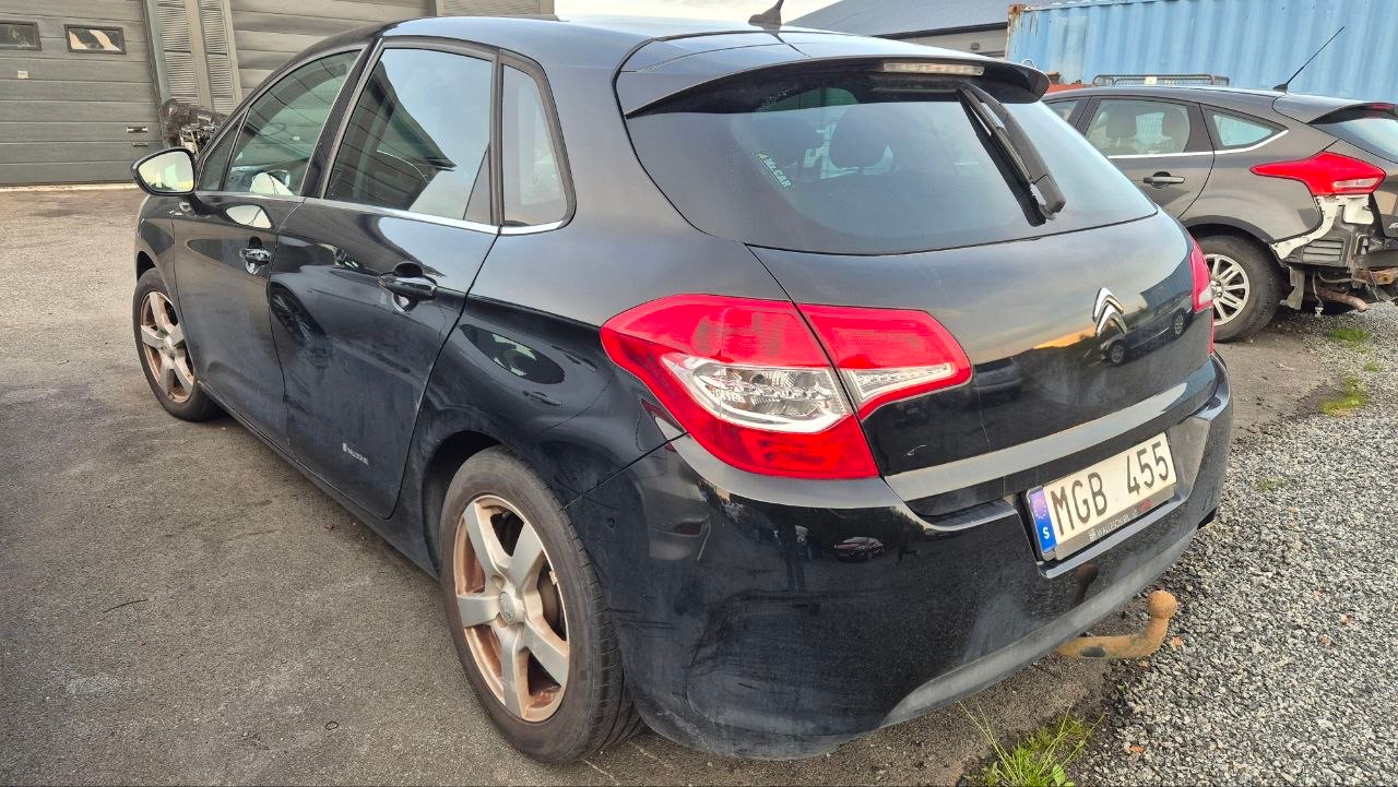 Citroen C4 1.6 e-HDi Airdream EGS 2011, bild 4/6