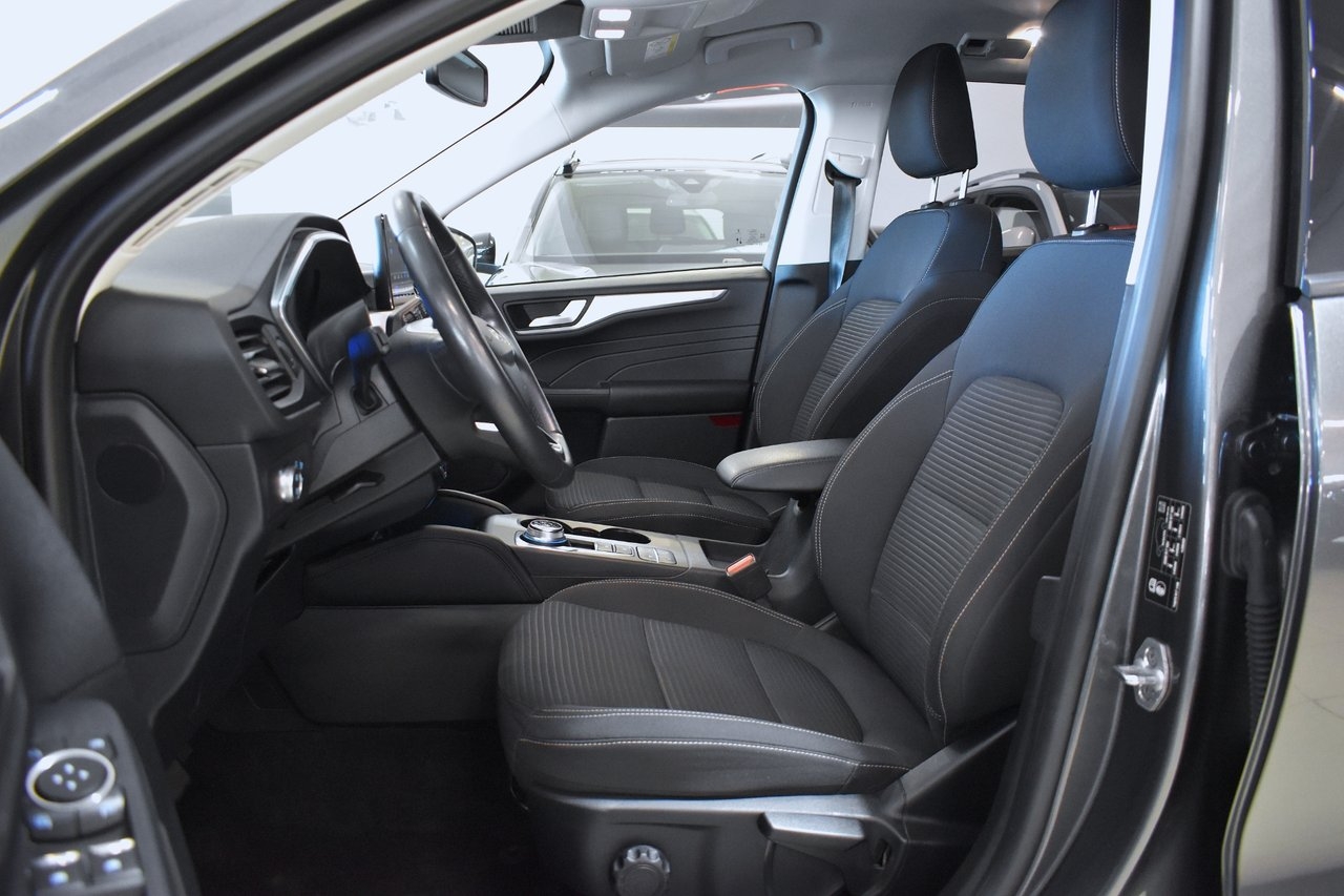 Ford Kuga 2.0 EcoBlue AWD SelectShift 2022, bild 6/10