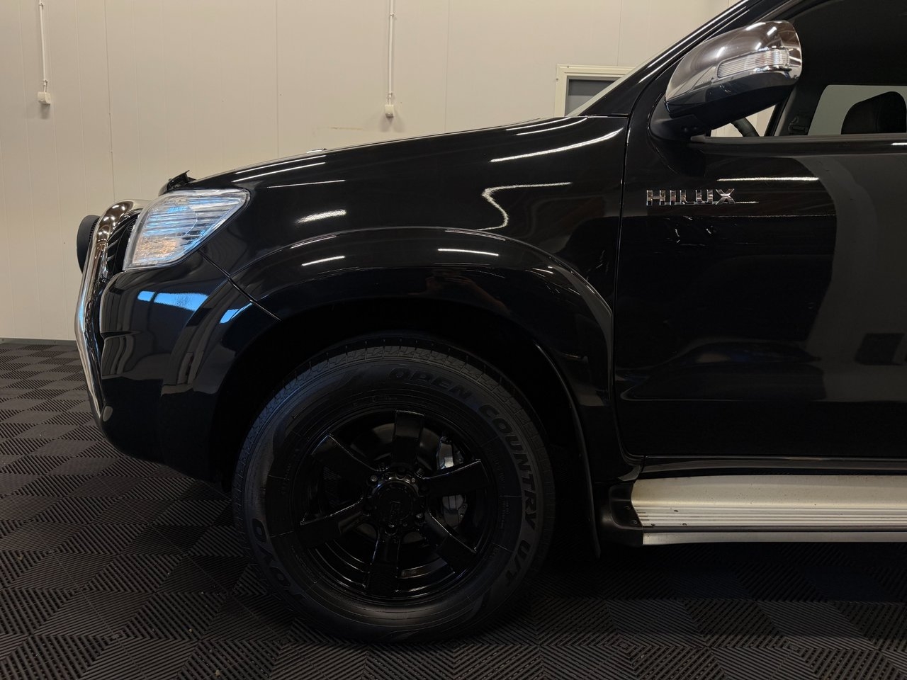 Toyota HiLux 2013, bild 7/10