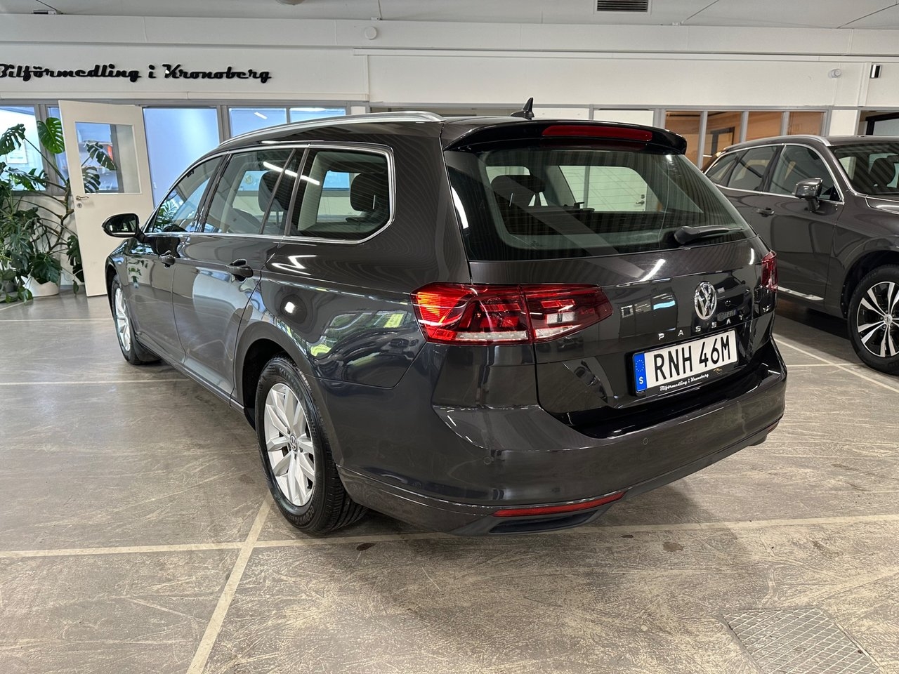 Volkswagen Passat 2020, bild 4/10