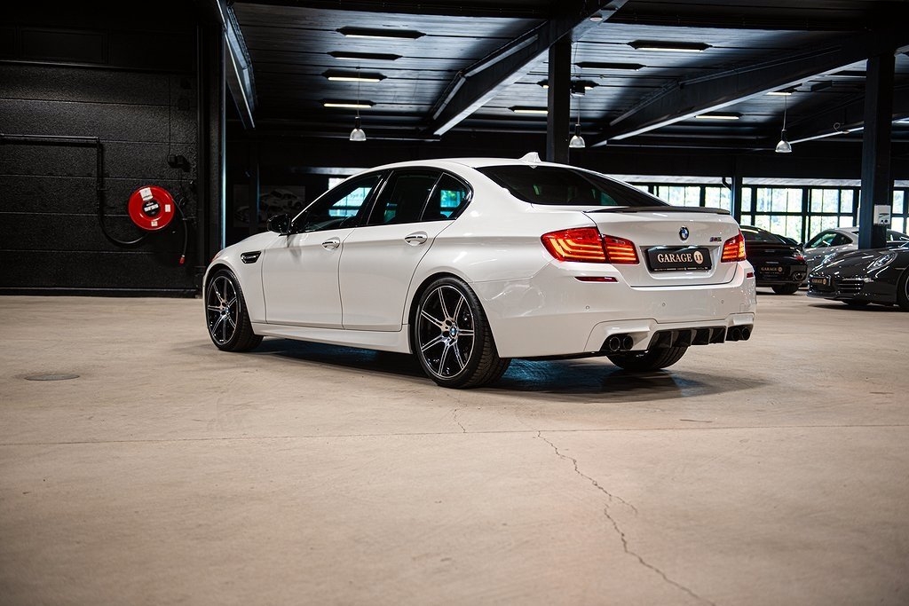 BMW M5 F10 / Competition Edition / 1/200 2016, bild 3/10