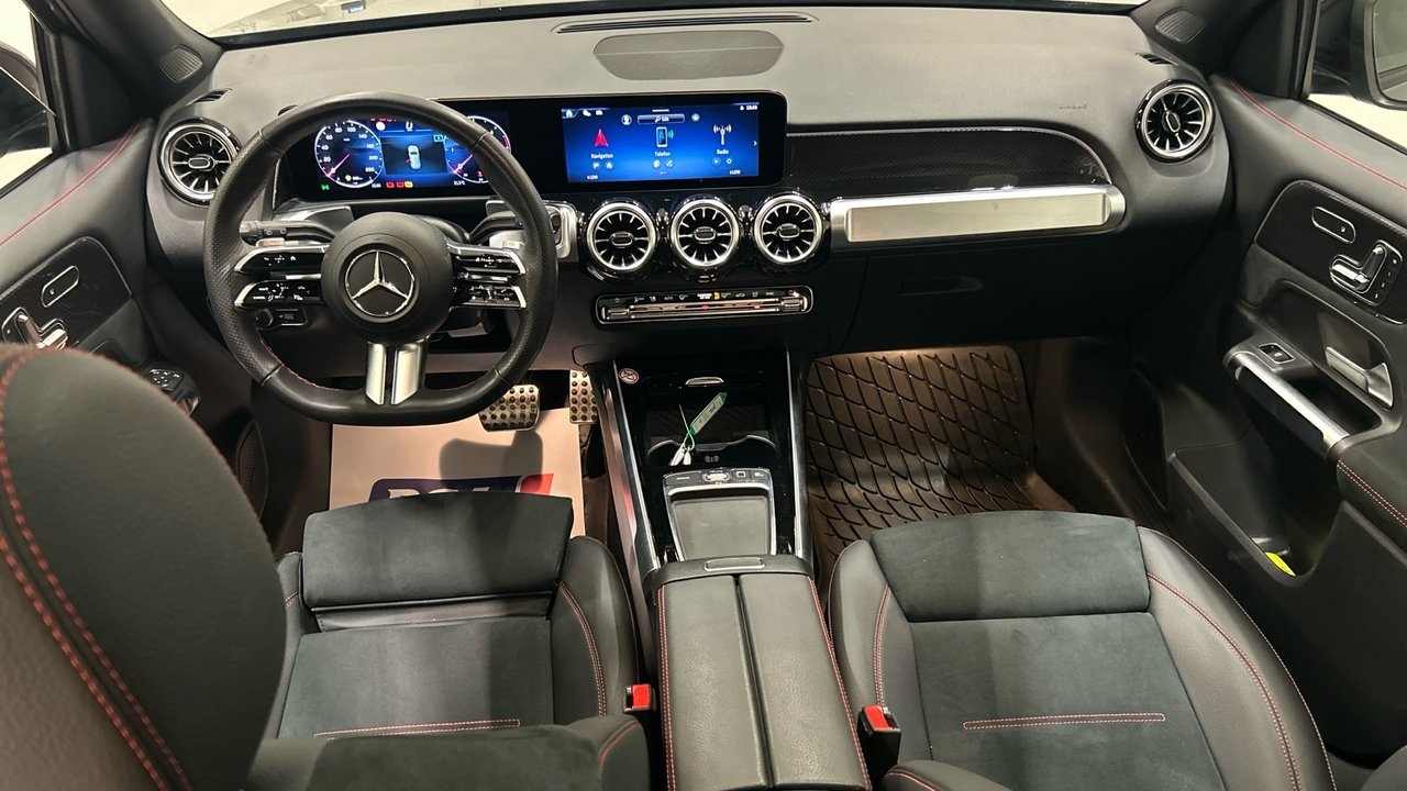 Mercedes-Benz GLB 220 d 4MATIC AMG Line 2025, kuva 3/6