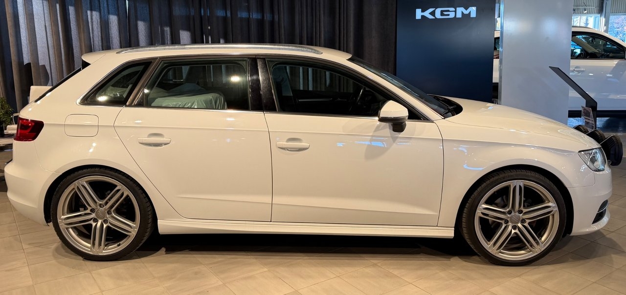 Audi A3 2015, bild 4/10