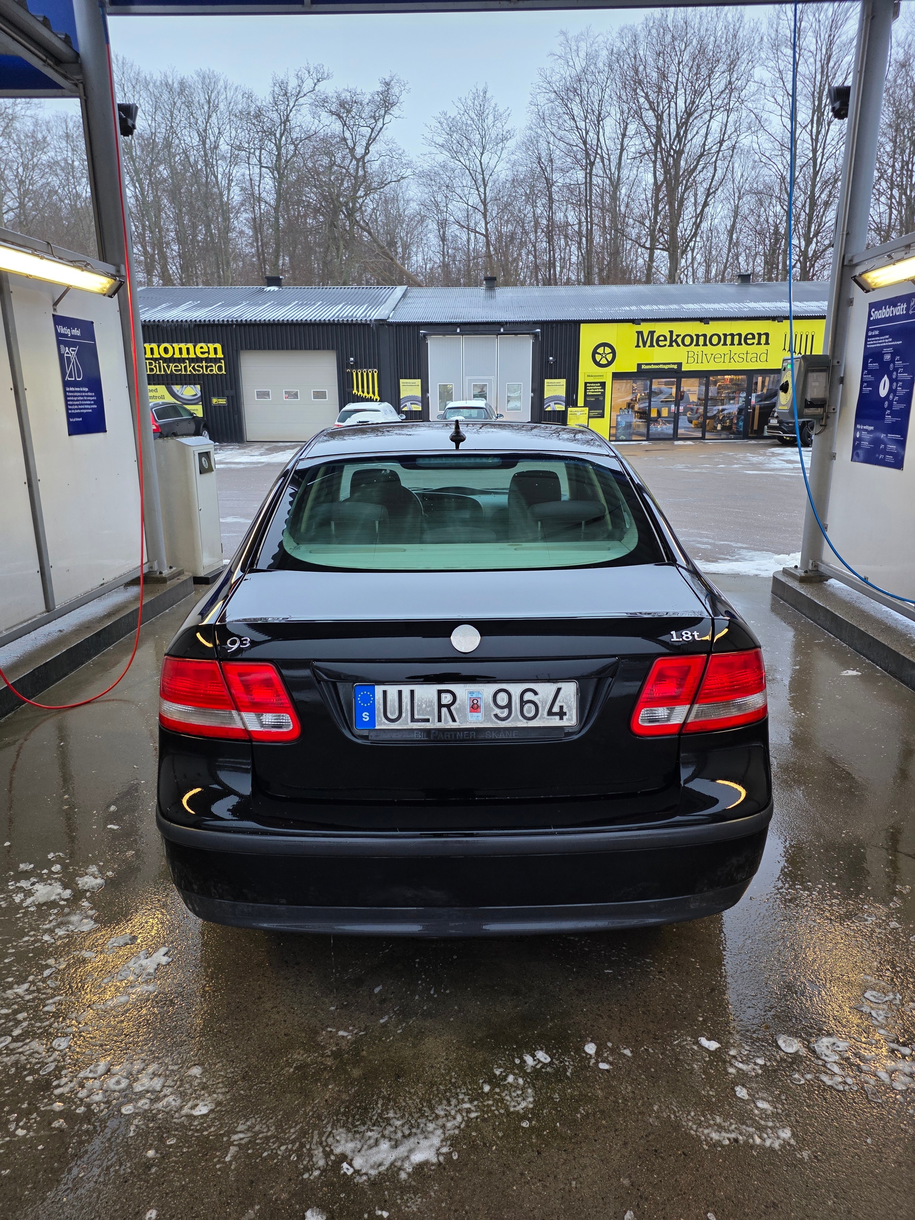 Saab 9-3 SportSedan 1.8t Manuell 2004, bild 3/5