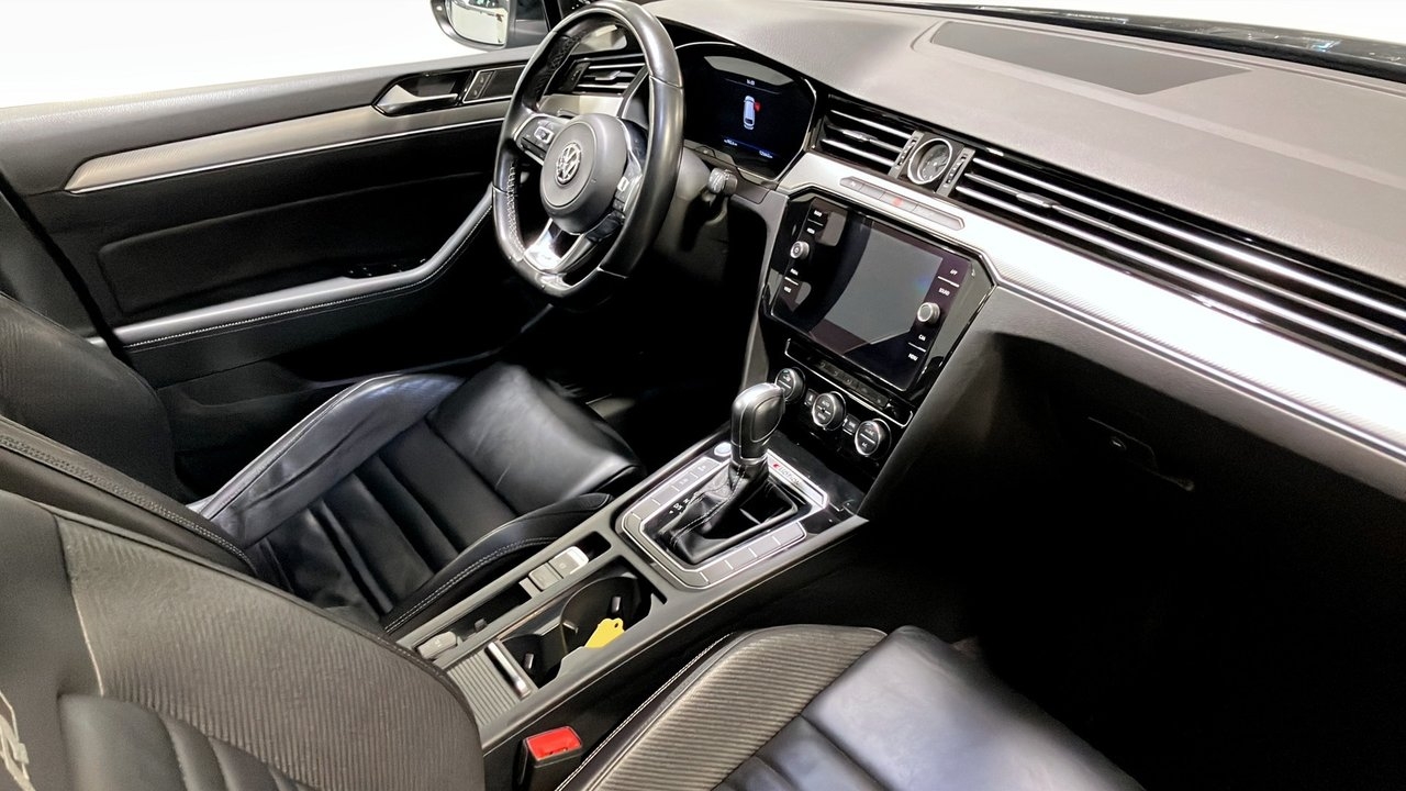 Volkswagen Passat 2018, bild 3/9
