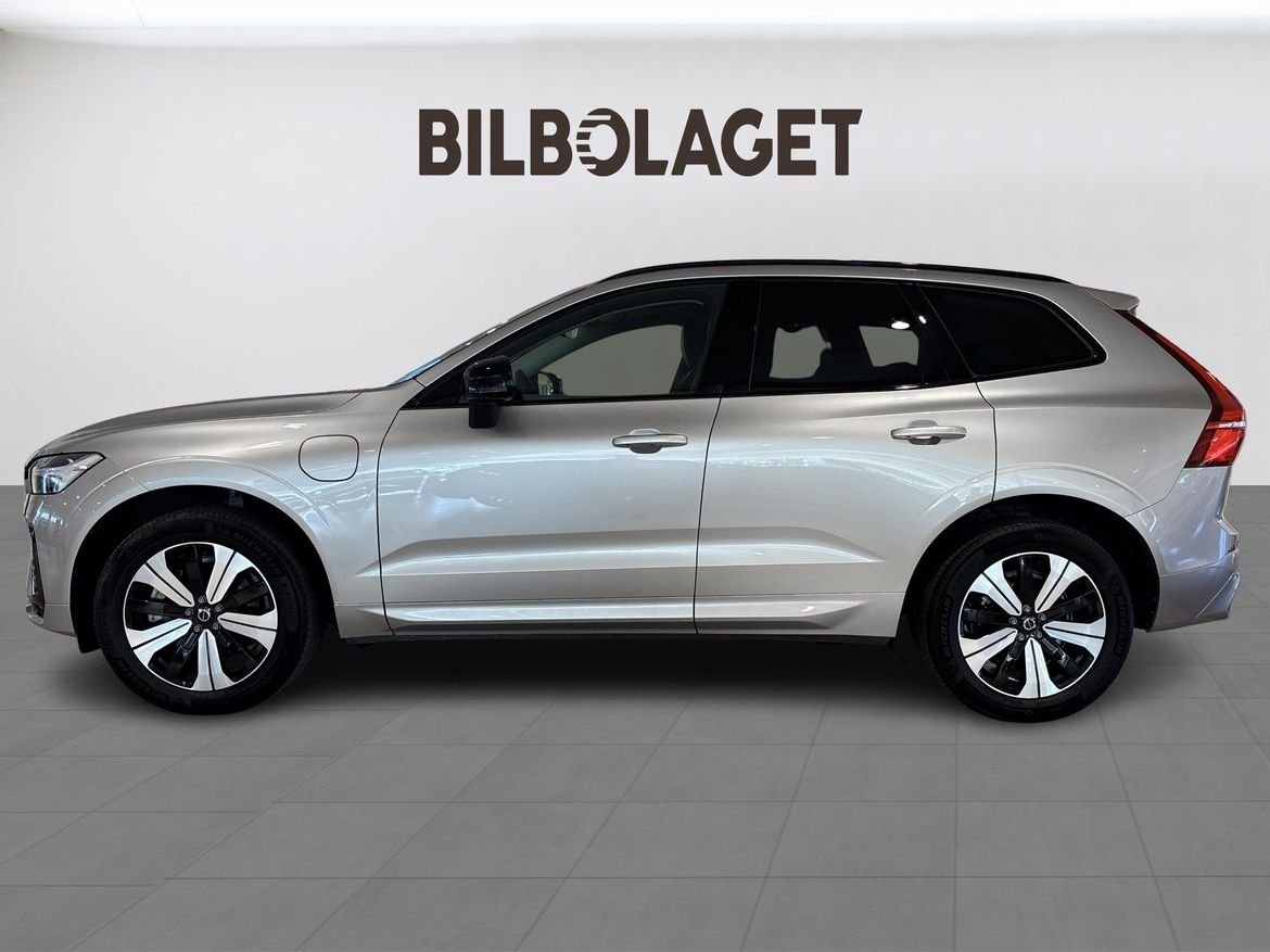 Volvo XC60 T6 Plus Dark Edition 2025, bild 2/10