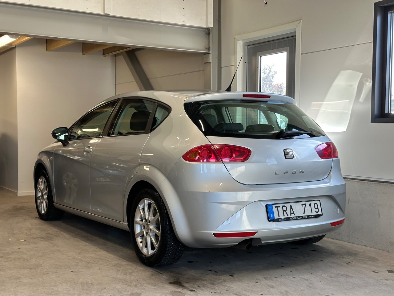 Seat Leon 1.6 Multifuel Style Euro 4 2010, bild 4/10