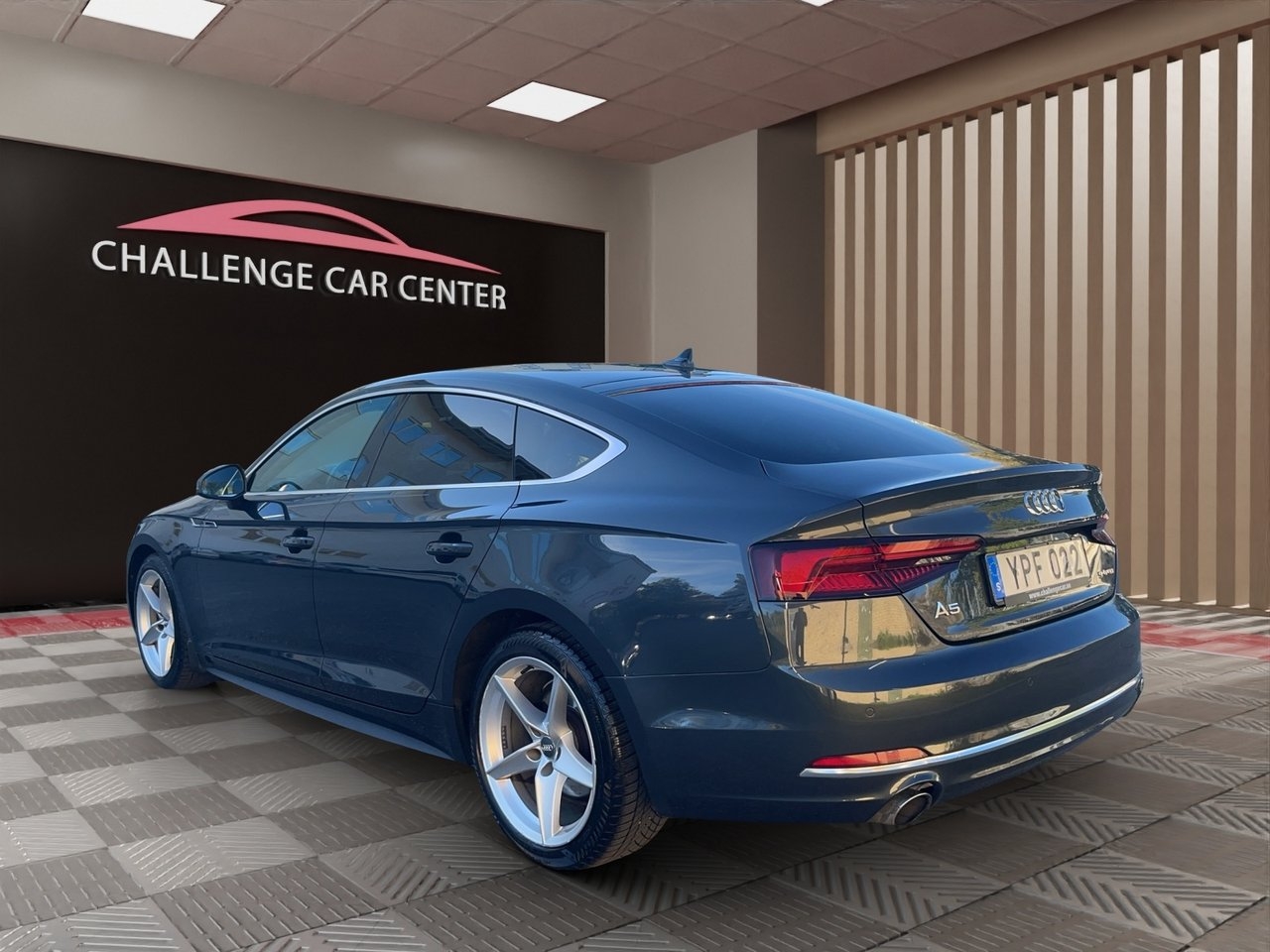 Audi A5 2018, bild 3/10