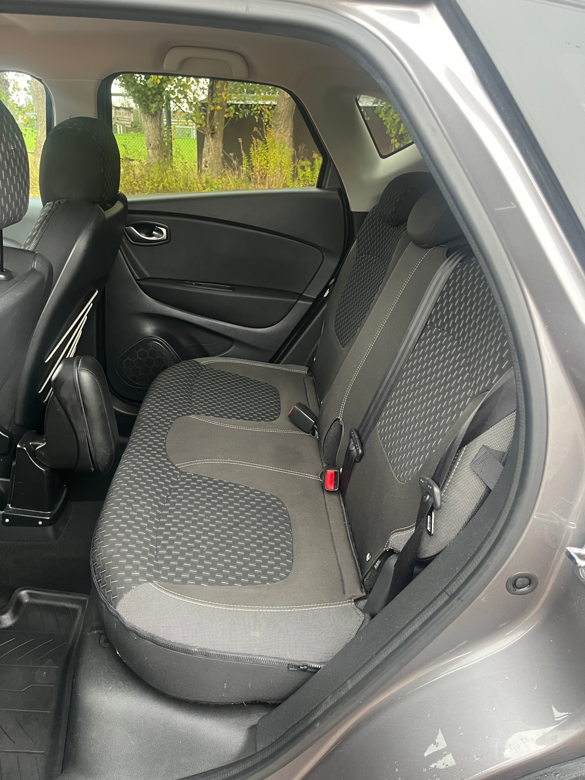 Renault Captur 0.9 TCe Manuell 2019, bild 5/8