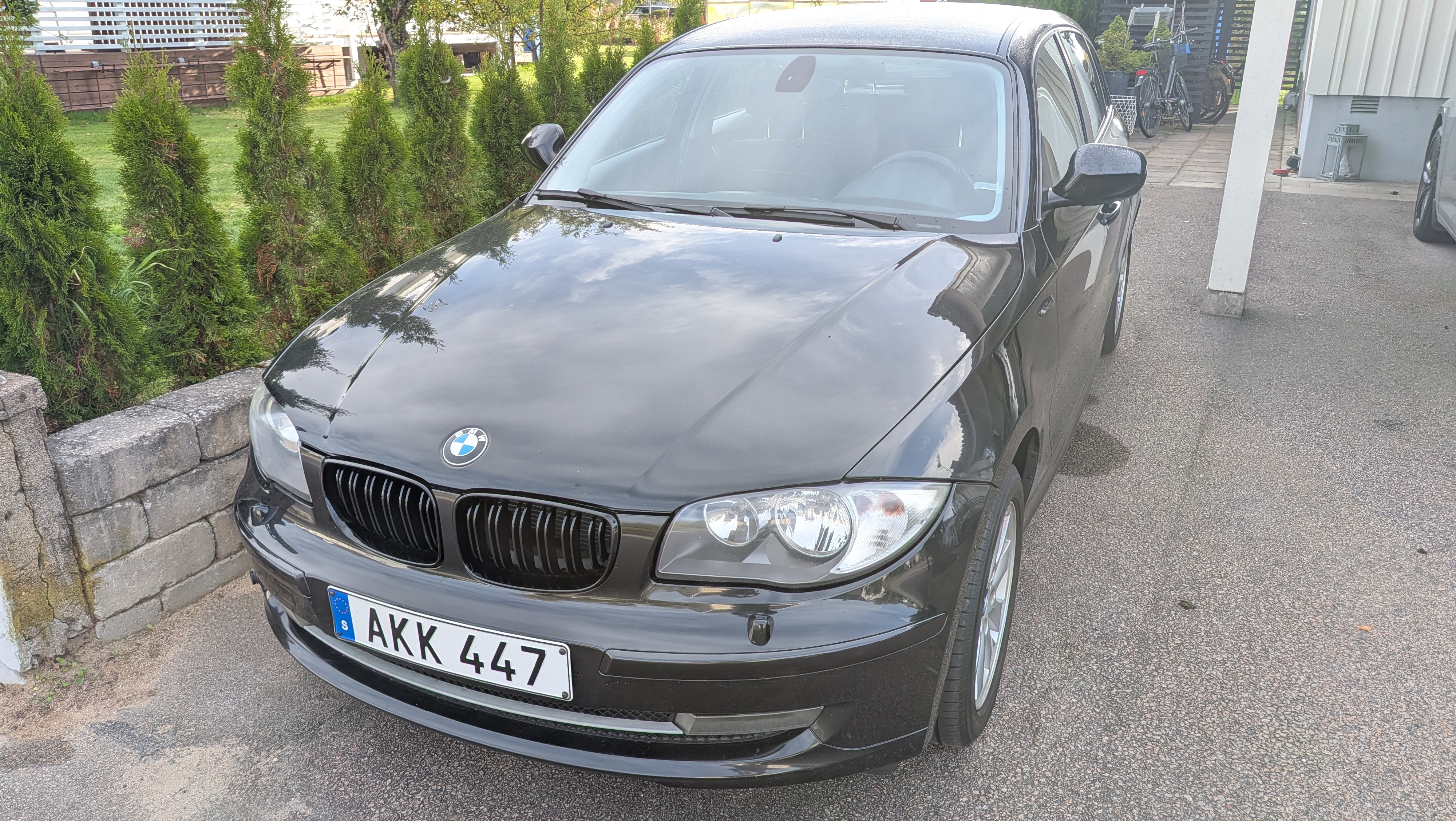 BMW 118 i 5-dörrars Manuell 2010, bild 3/6