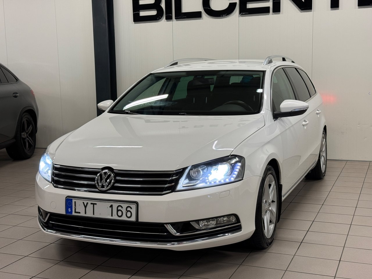Volkswagen Passat 2012, bild 6/10