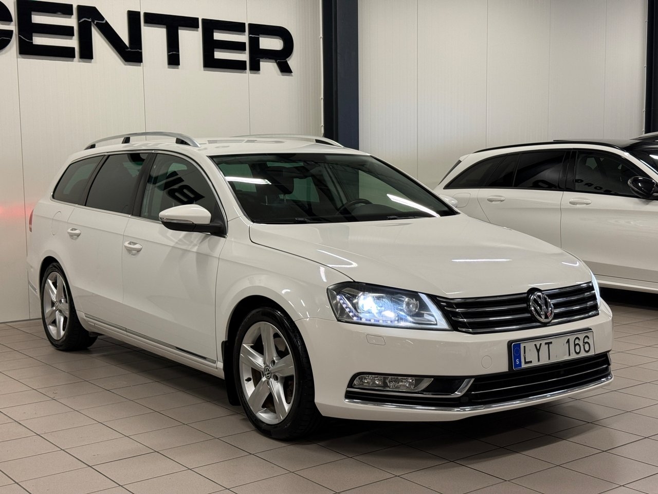 Volkswagen Passat 2012, bild 5/10