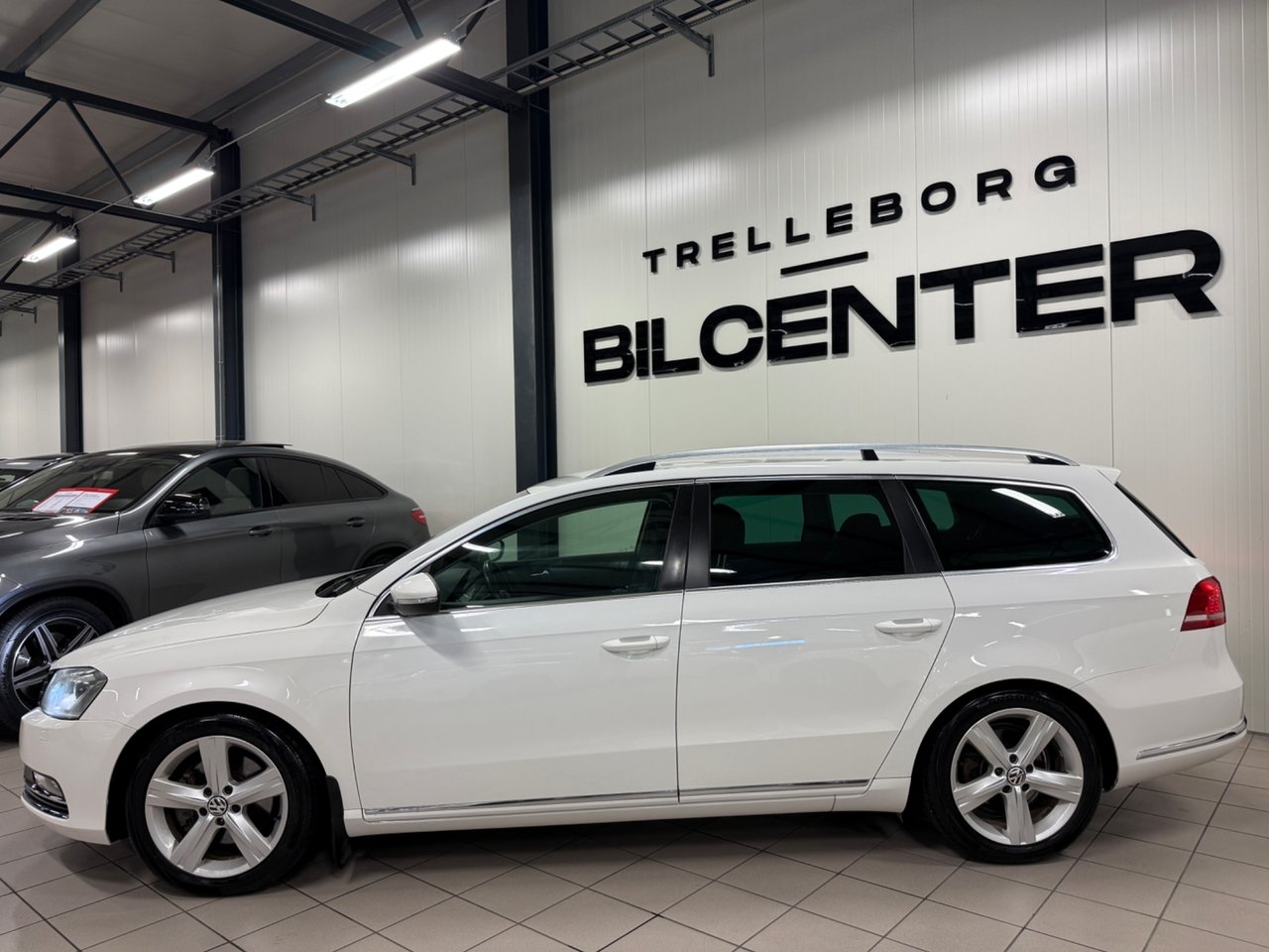 Volkswagen Passat 2012, bild 3/10