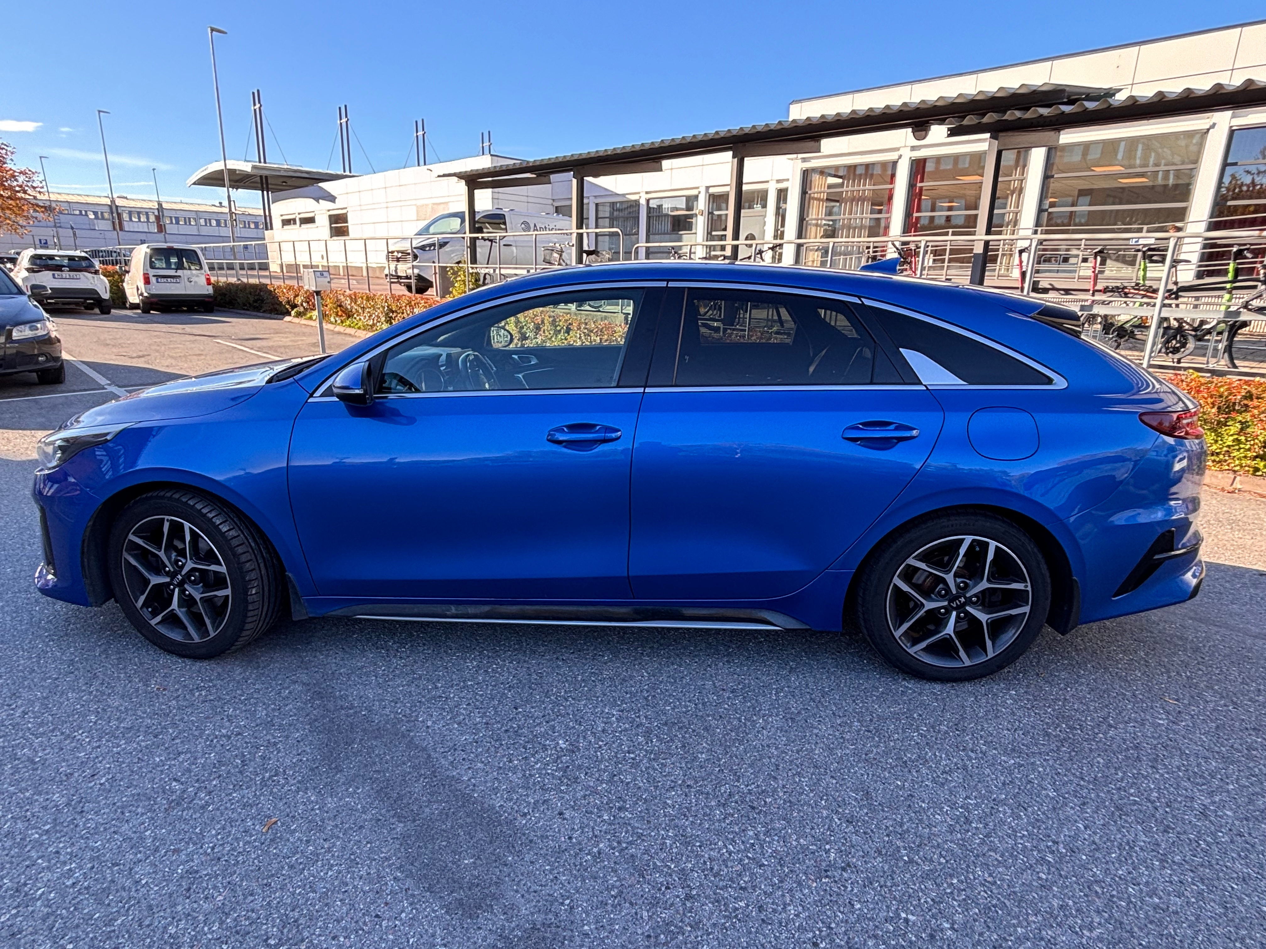 Kia ProCeed 1.4 T-GDI DCT 2019, bild 3/5