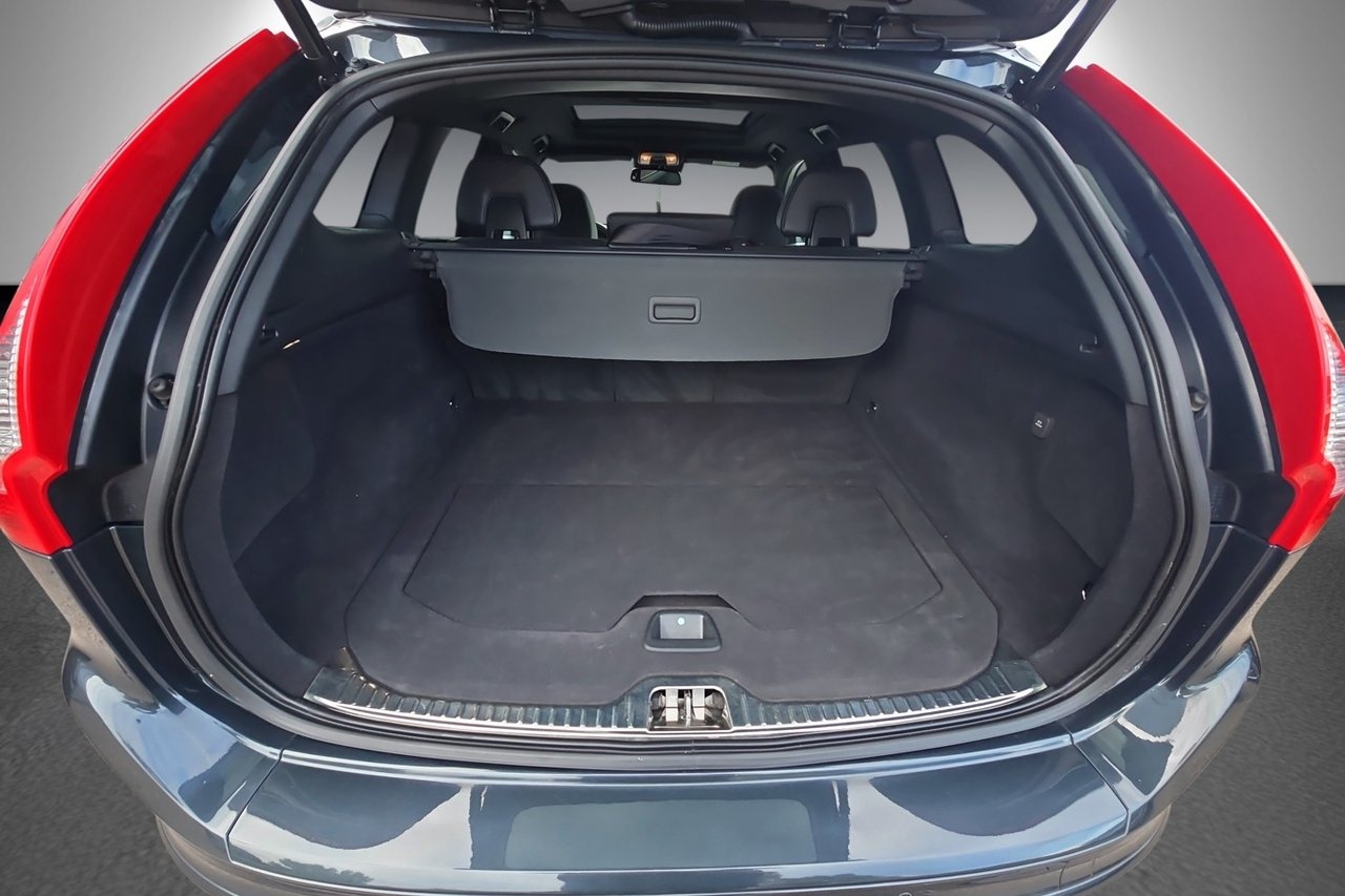 Volvo XC60 R Design Classic 2017, kuva 5/10