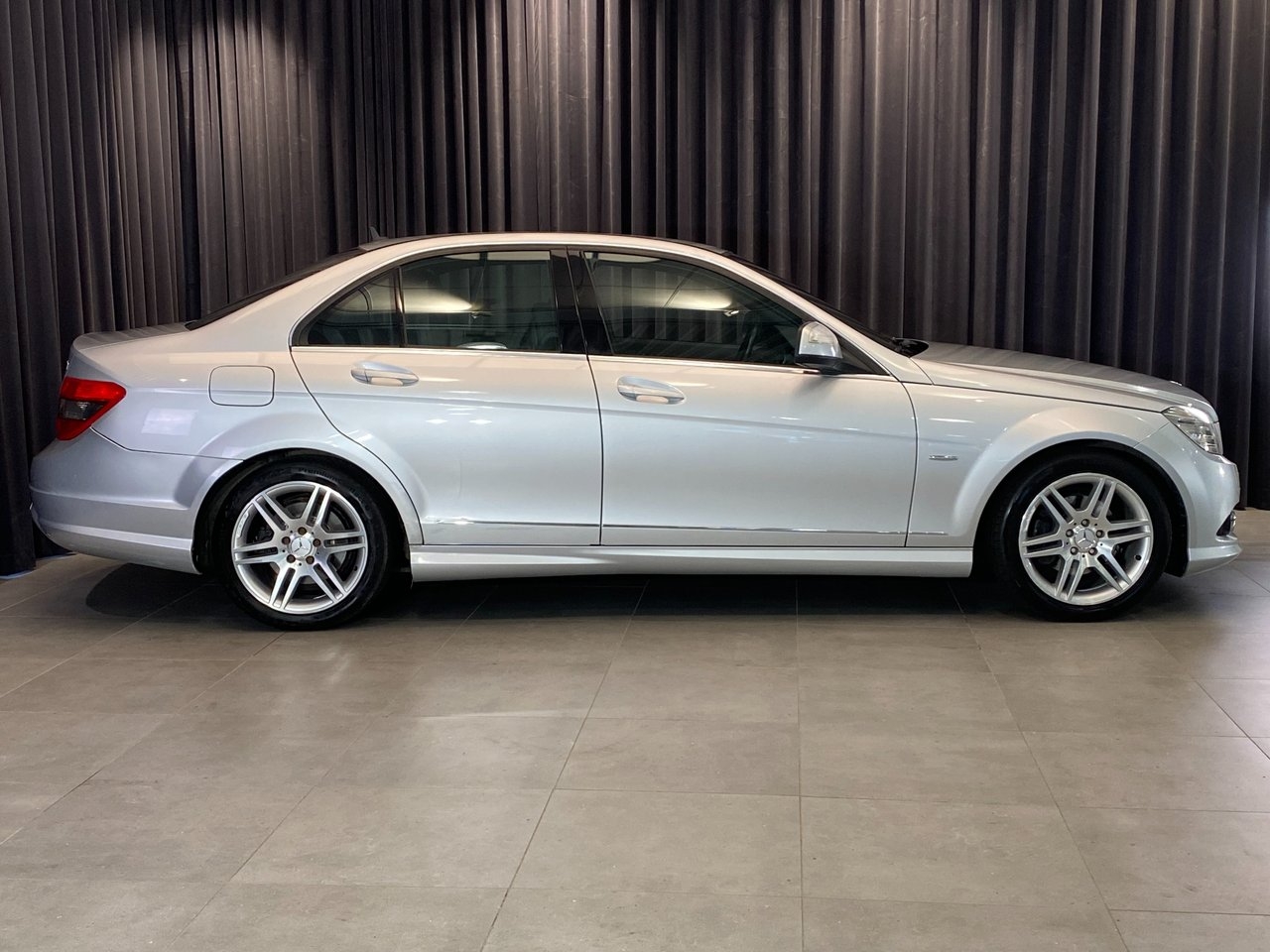 Mercedes-Benz C 220 CDI Automat AMG Line 2008, bild 5/10