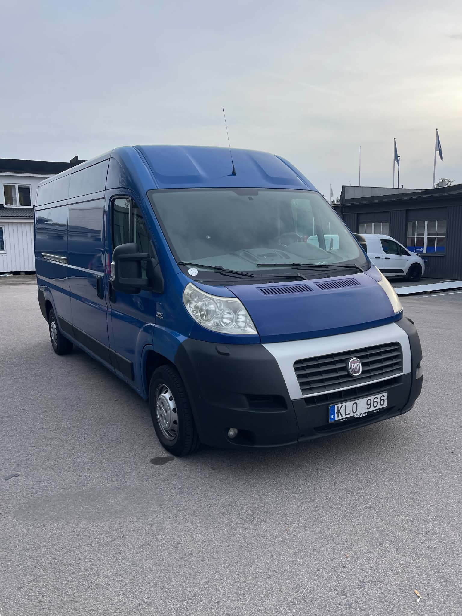Fiat Ducato 2008, bild 2/4