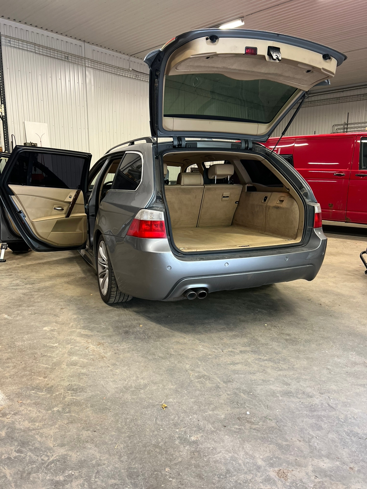 BMW 530 d Touring Automatisk 2004, bild 4/7
