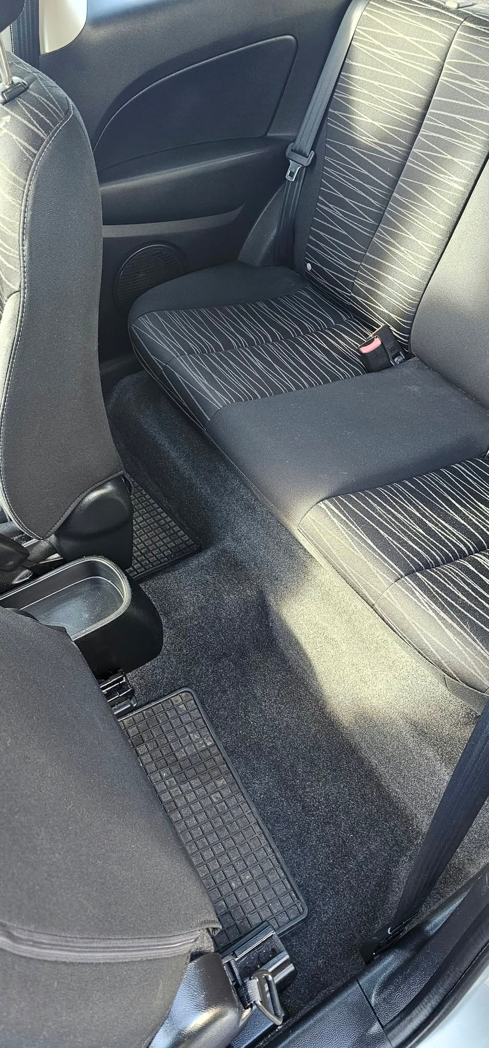 Mazda 2 3-dörrar 1.3 MZR Manuell 2008, bild 7/7