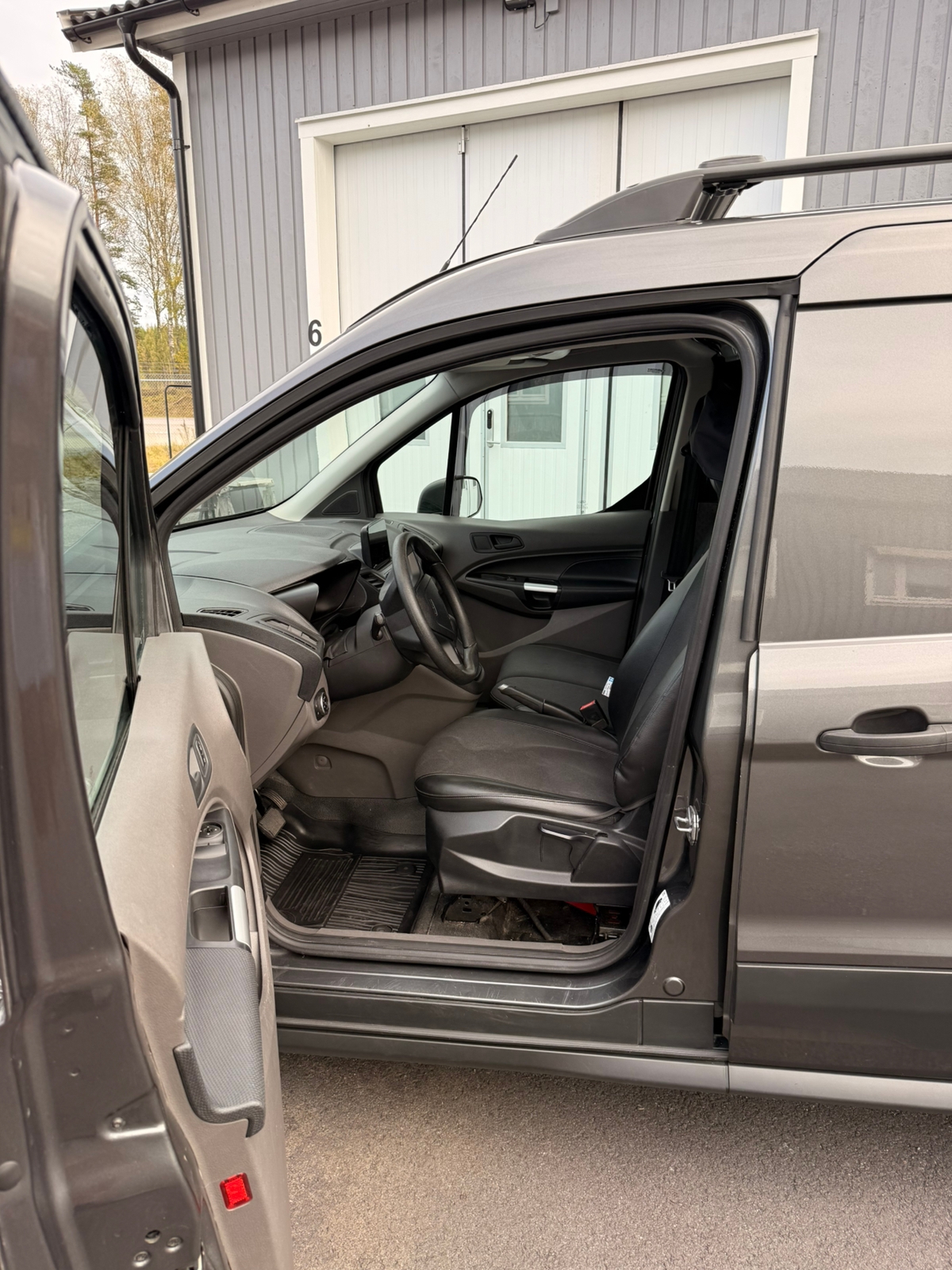 Ford Transit Connect 2020, bild 5/7