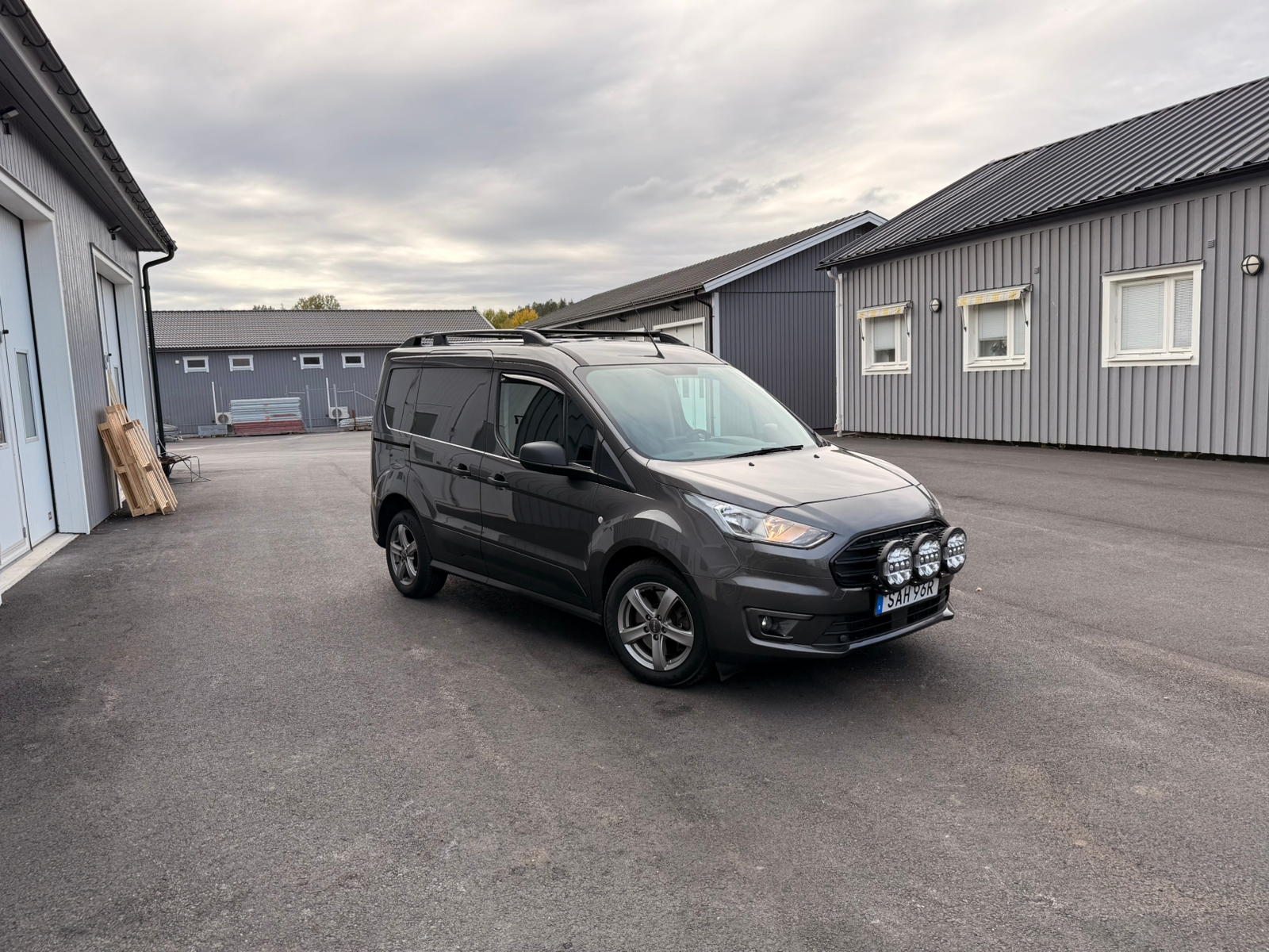 Ford Transit Connect 2020, bild 2/7