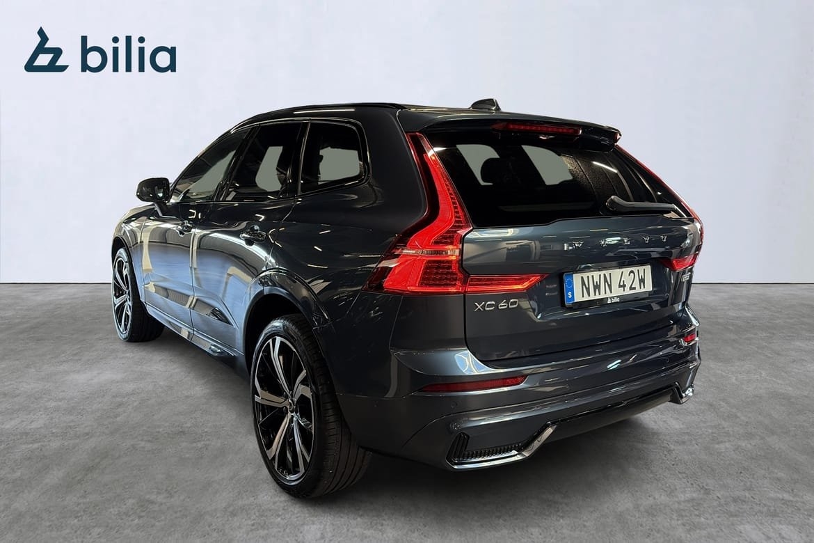Volvo XC60 B5 R-Design 2022, bild 3/10