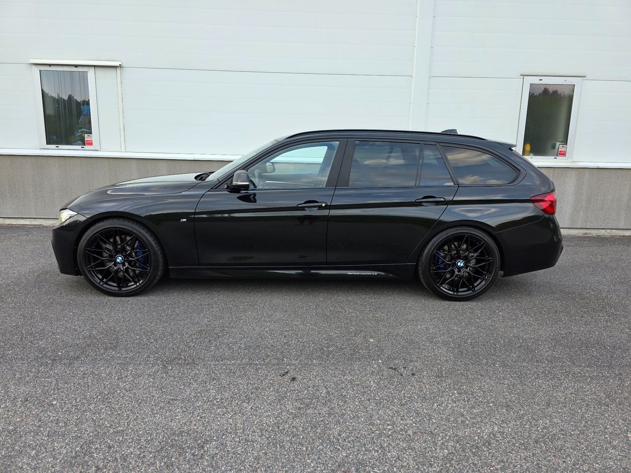 BMW 335 2018, bild 3/10