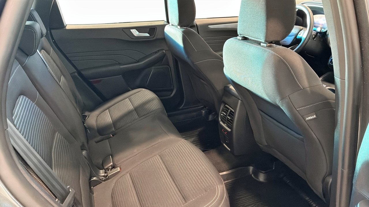 Ford Kuga 2.5 Plugin-Hybrid Titanium 2024, bild 5/9