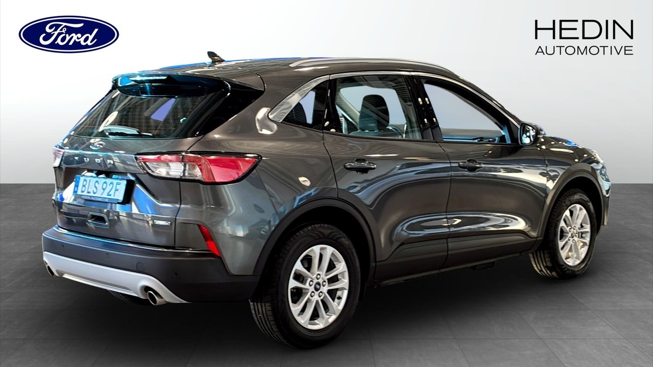 Ford Kuga 2.5 Plugin-Hybrid Titanium 2024, bild 2/9