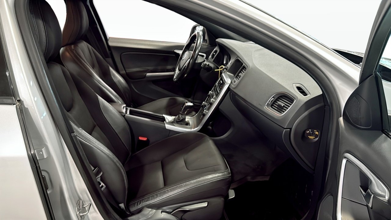 Volvo V60 T3 2018, bild 3/10