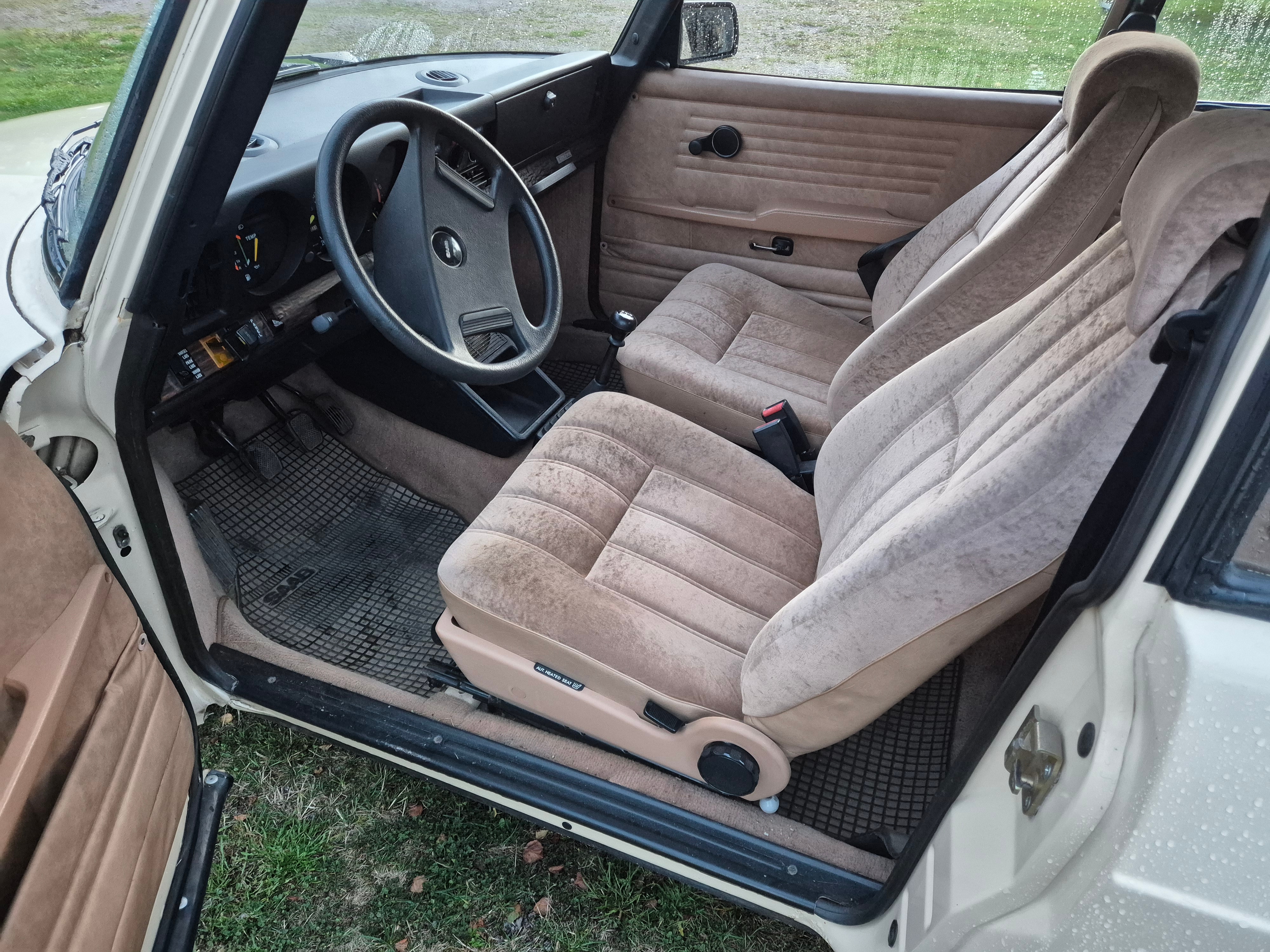 Saab 99 GL 5vxl 2d 1984, bild 7/9