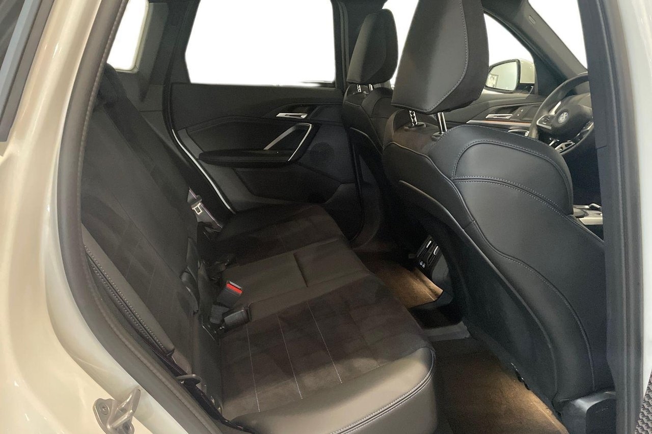 BMW X1 xDrive25e 2025, bild 5/10