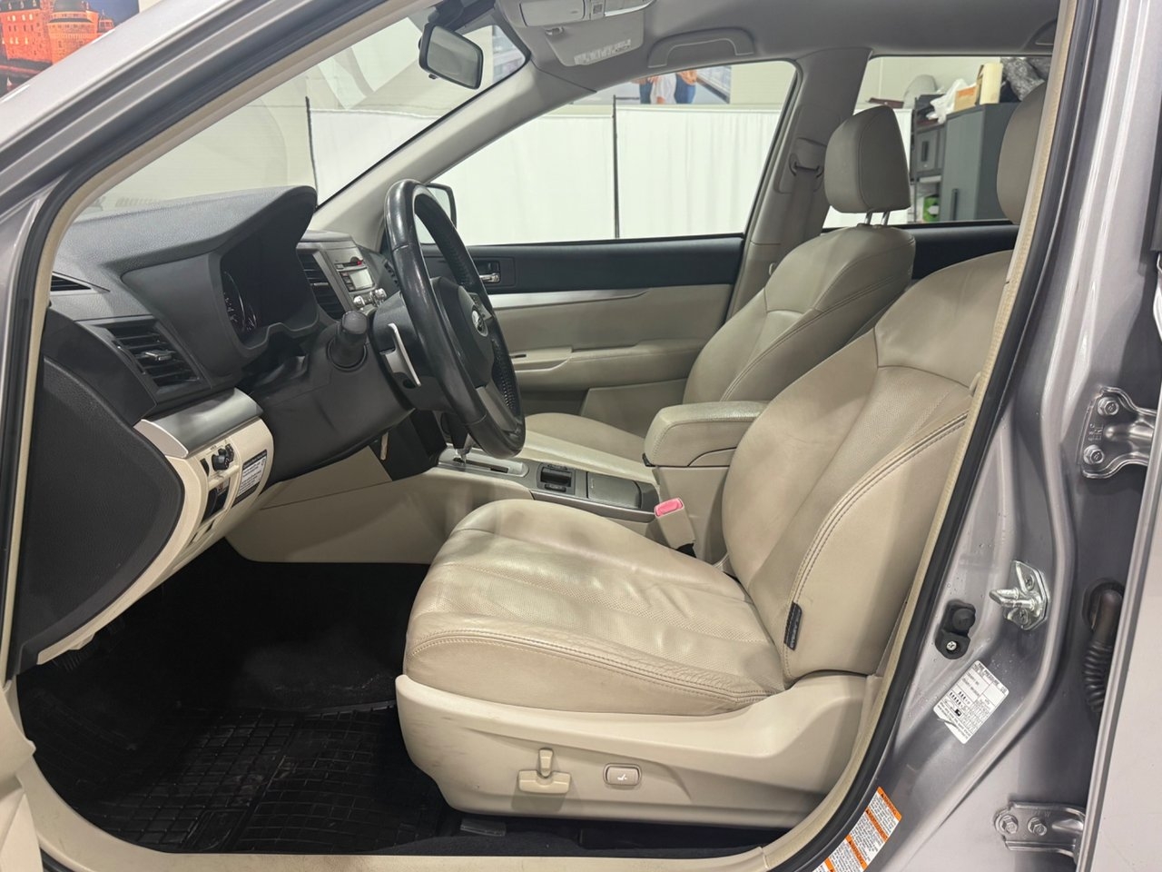 Subaru Outback 2010, bild 6/10