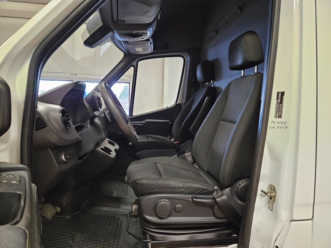 Mercedes-Benz Sprinter 2020, bild 6/9