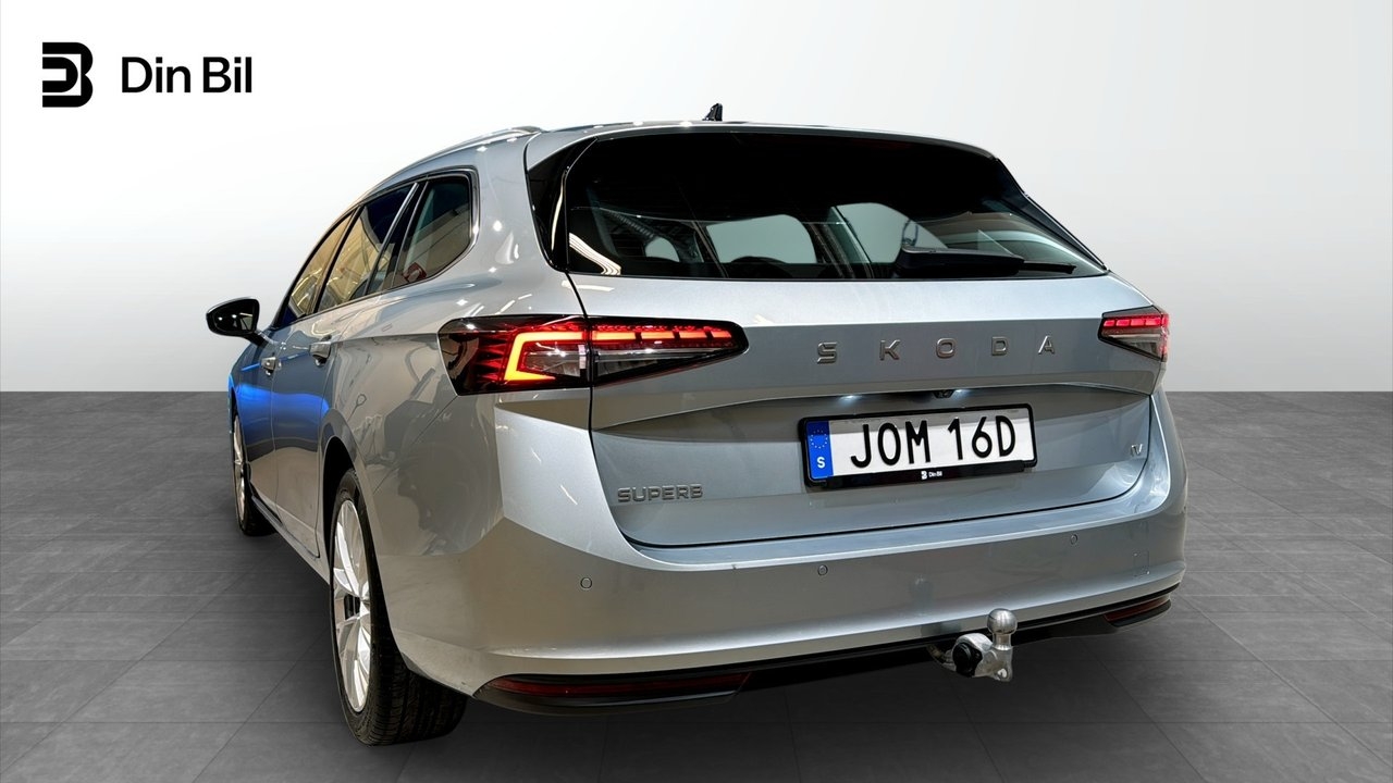 Skoda Superb 2025, bild 3/10