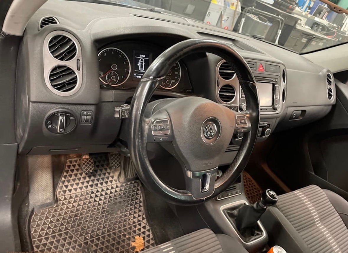 Volkswagen Tiguan 2011, bild 7/10