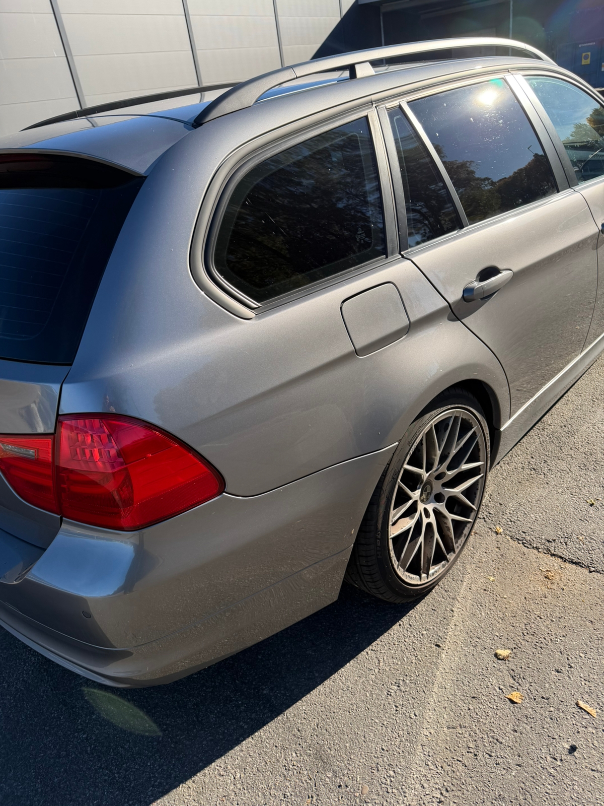 BMW 320 d Touring Manuell 2010, bild 7/10