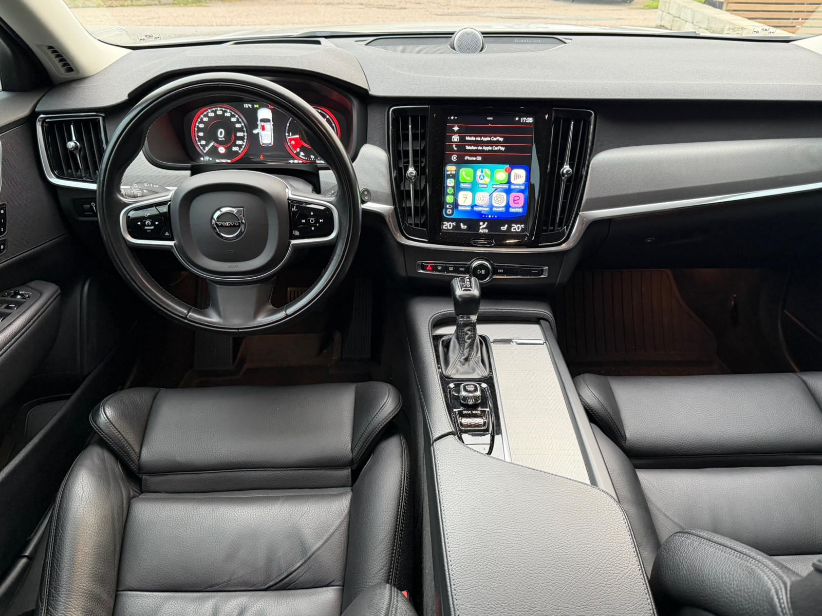 Volvo V90 Cross Country 2018, bild 6/10