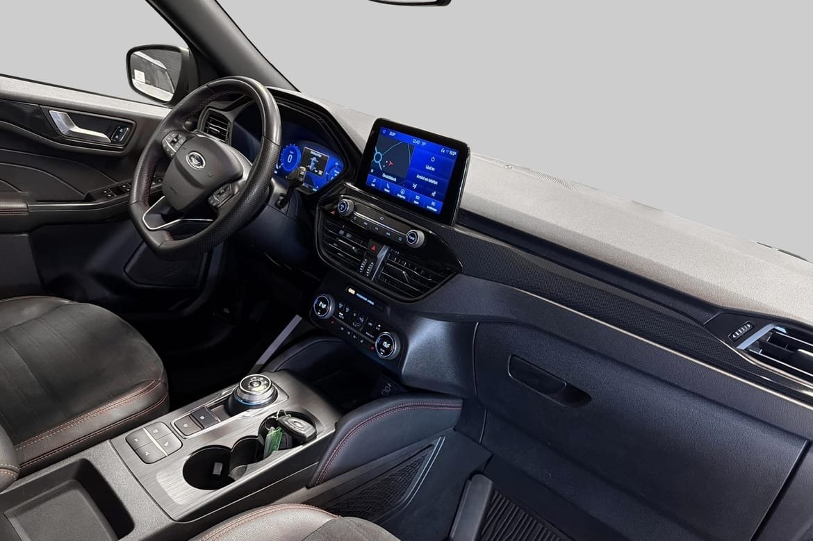 Ford Kuga Plug-In Hybrid ST-Line X 2022, bild 4/10
