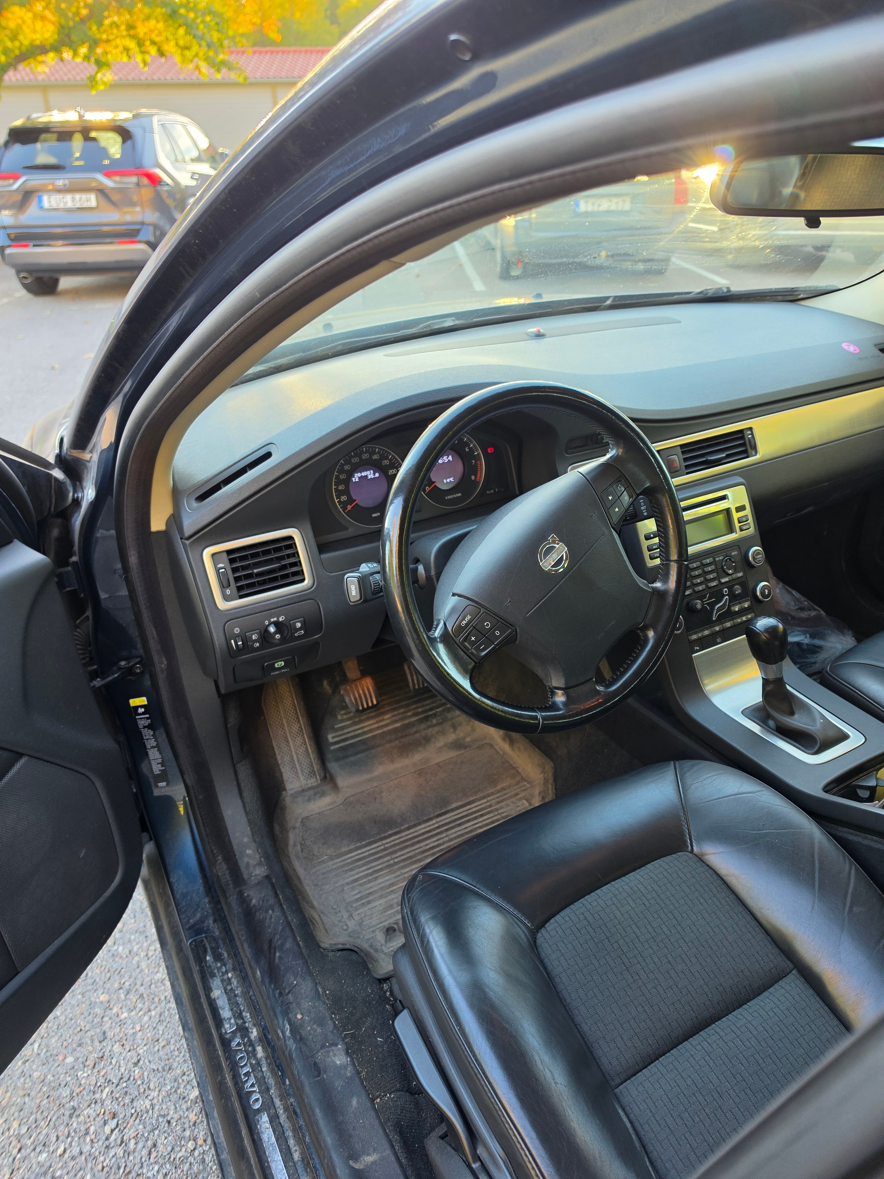 Volvo V70 2.0F Manuell 2009, bild 6/6