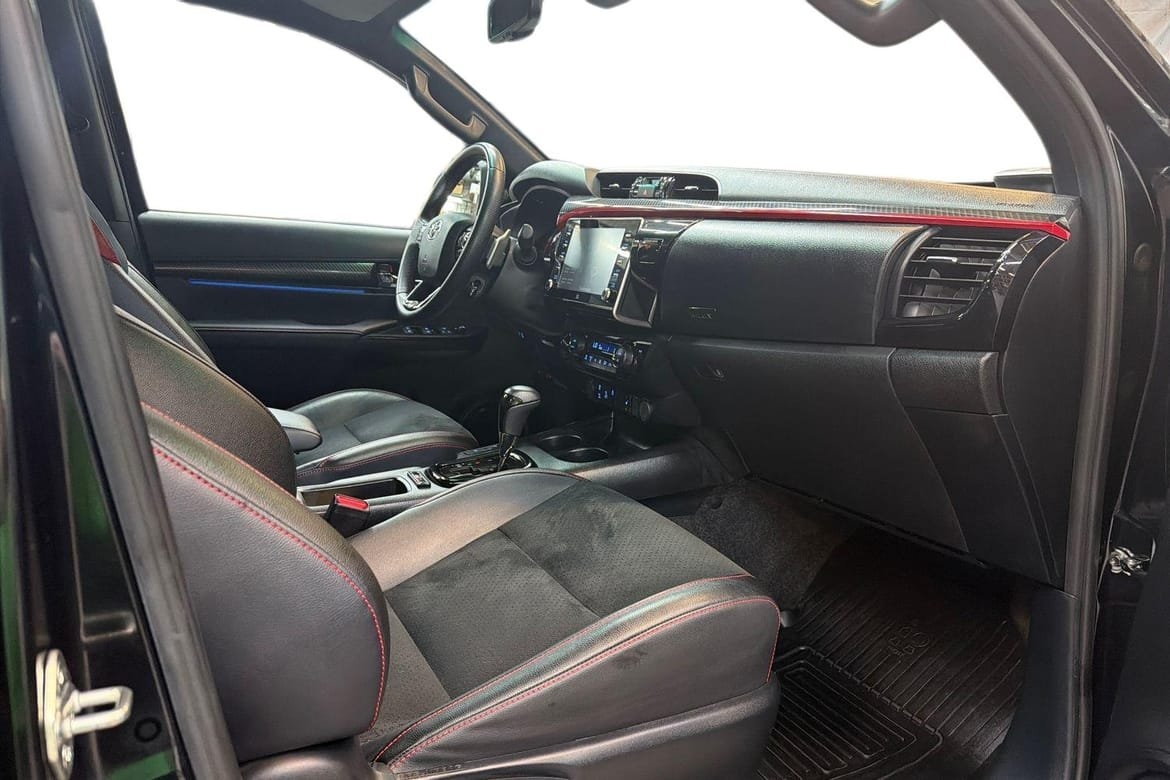 Toyota Hilux GR Sport 2024, bild 7/10