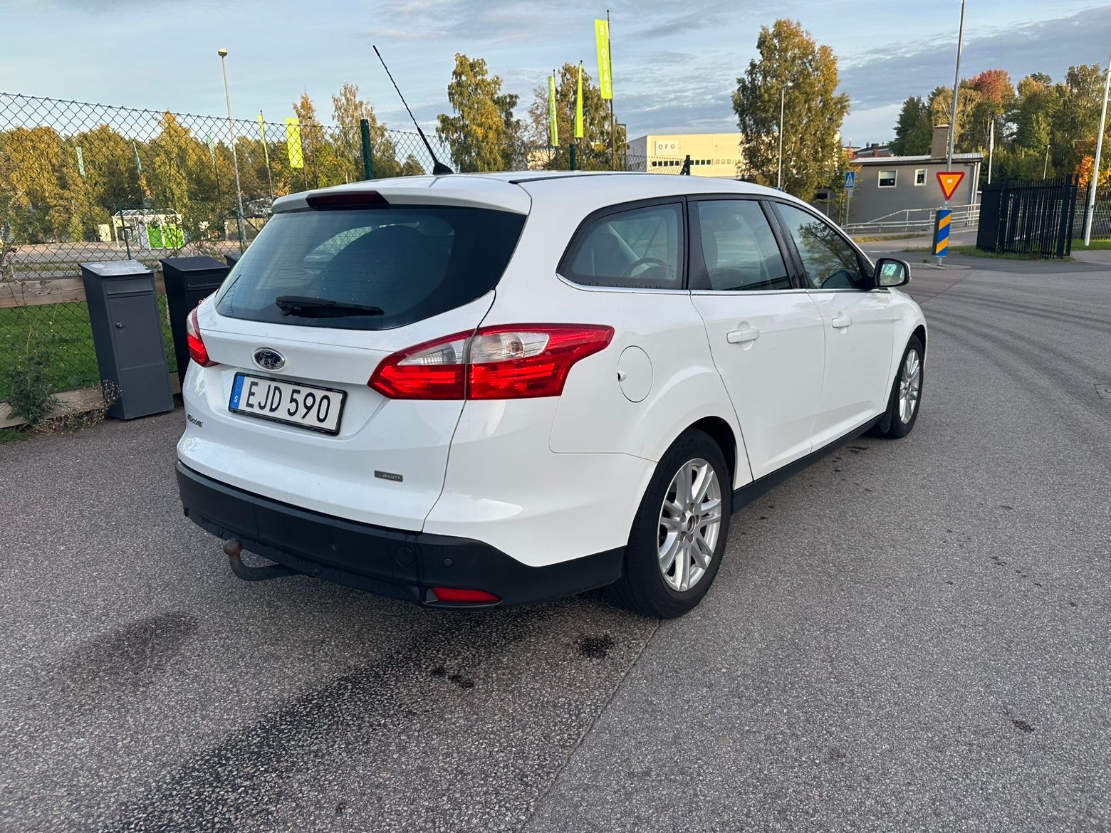 Ford Focus 2014, bild 3/6
